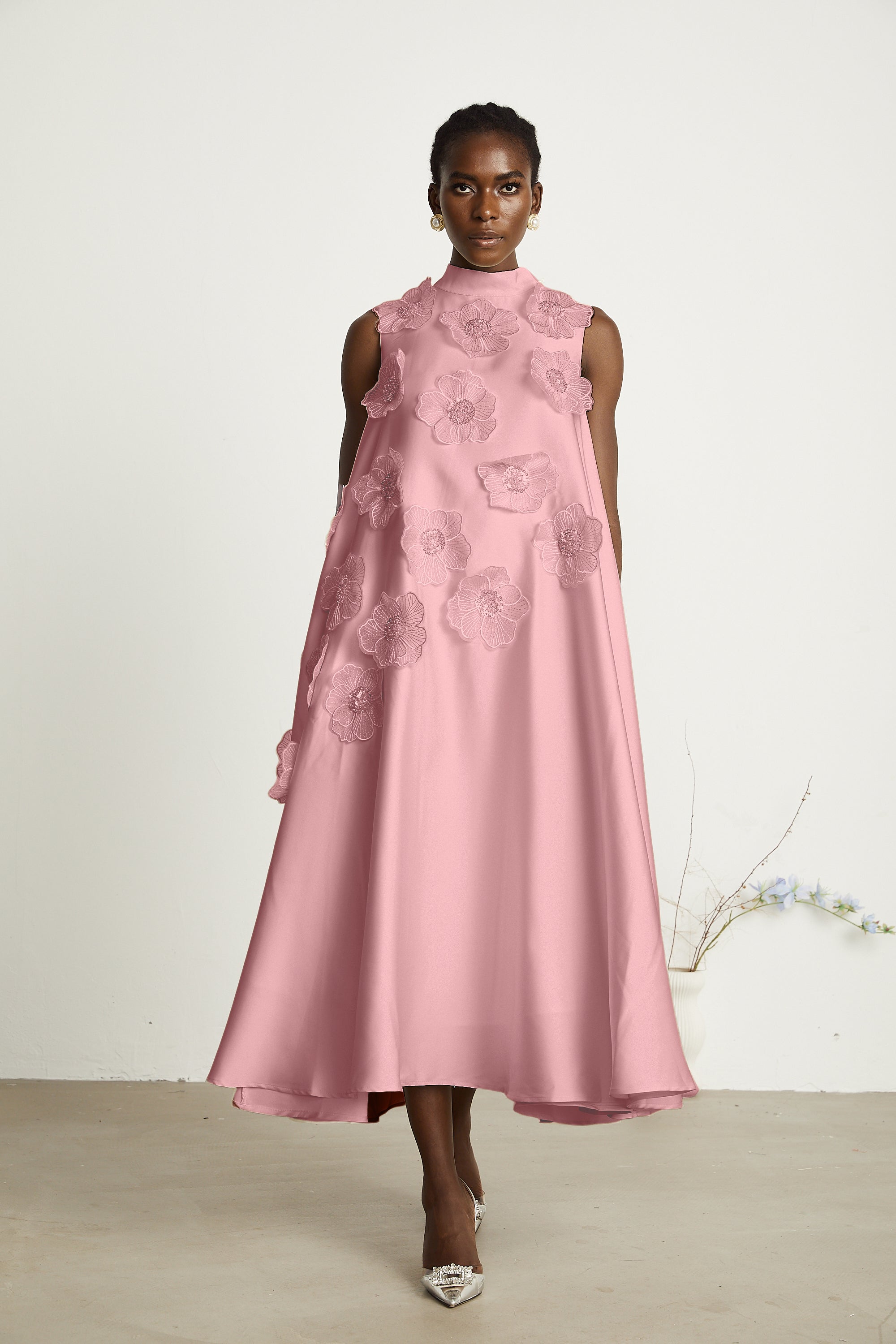 Émilie sleeveless floral-applique midi dress in Pink (Final Sale-US Only)