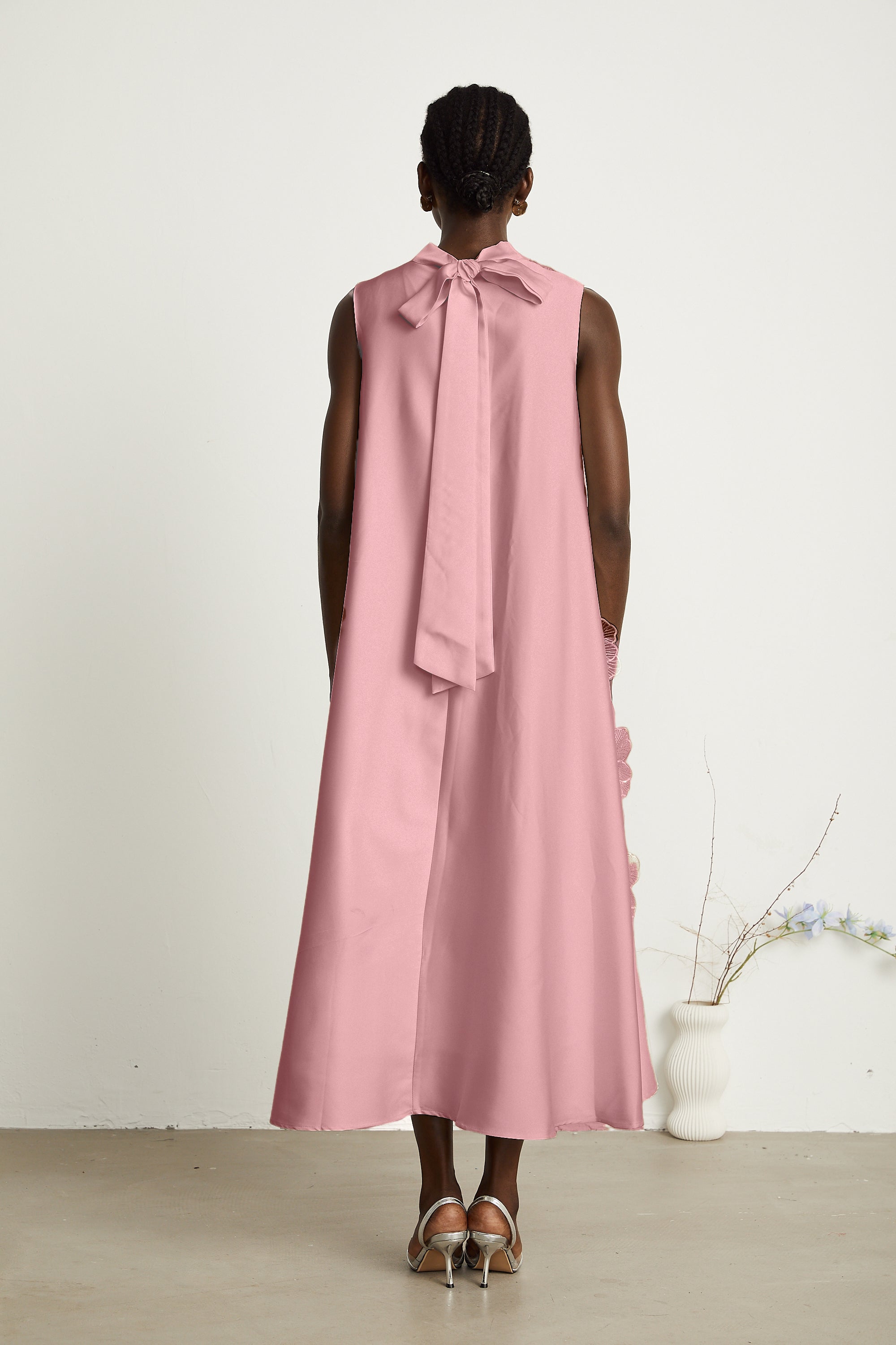 Émilie sleeveless floral-applique midi dress in Pink (Final Sale-US Only)