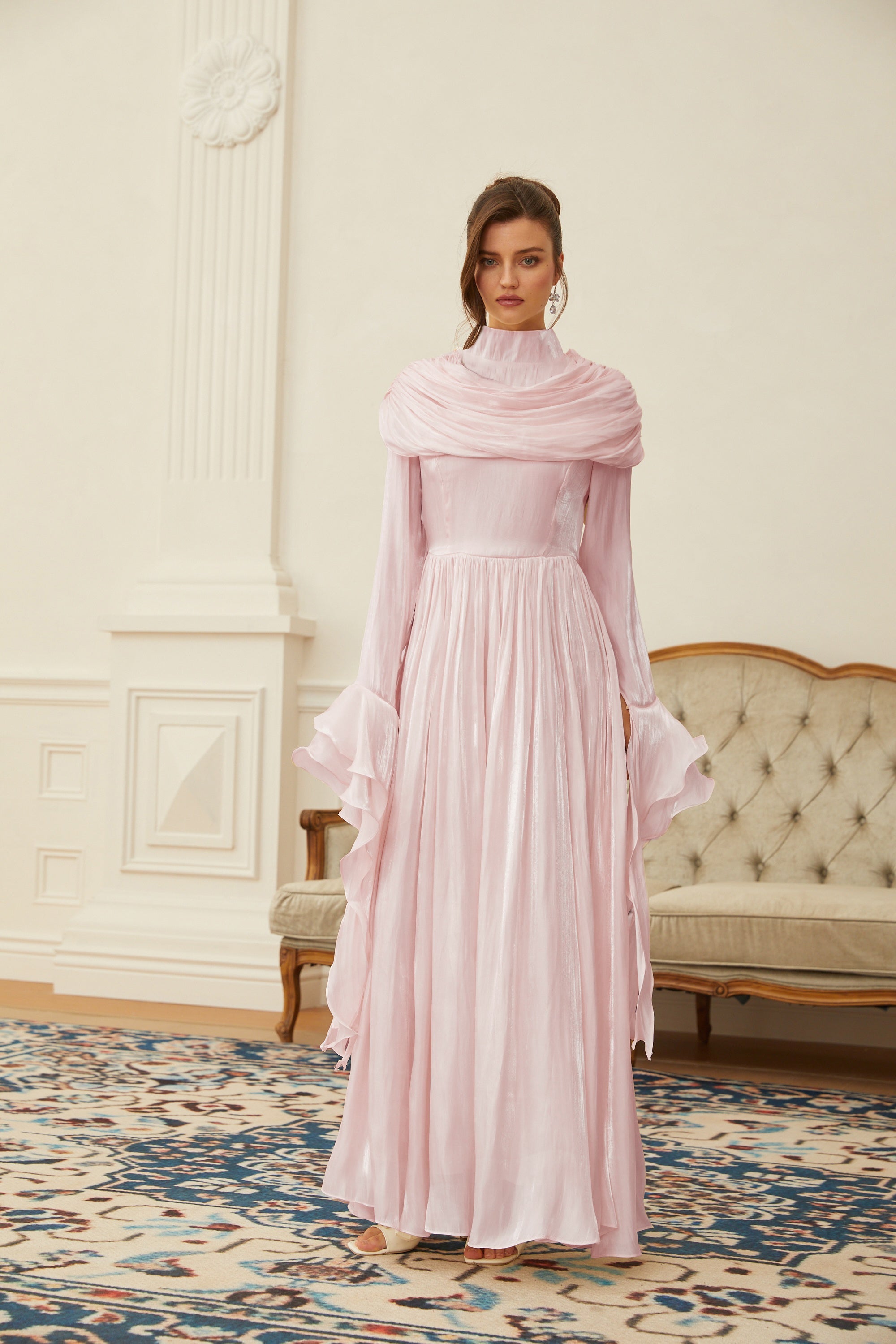Robe longue plissée à volants Danuta rose
