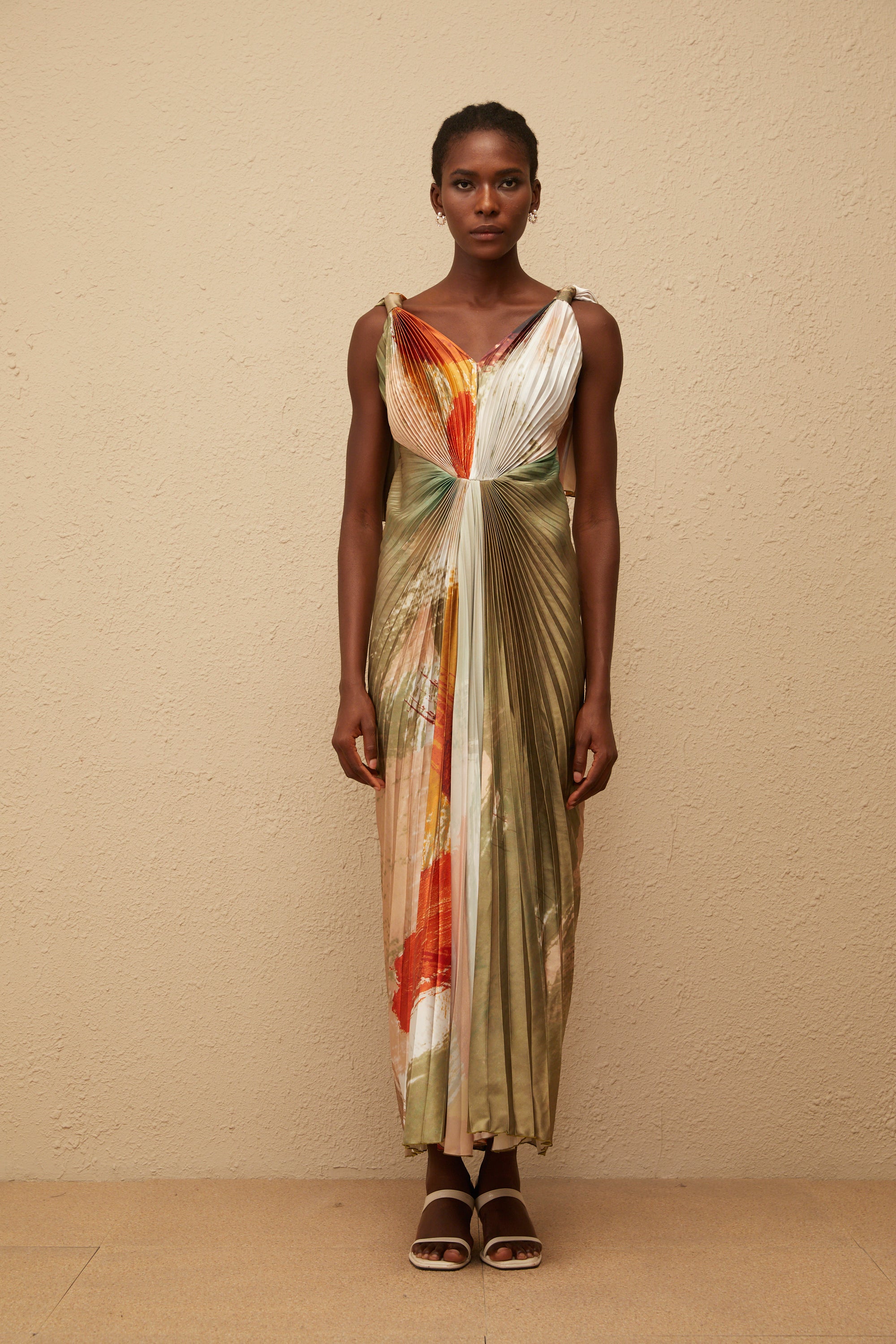 Robe longue en satin « Smudged Graffiti » de Giulia Green (Vente définitive)
