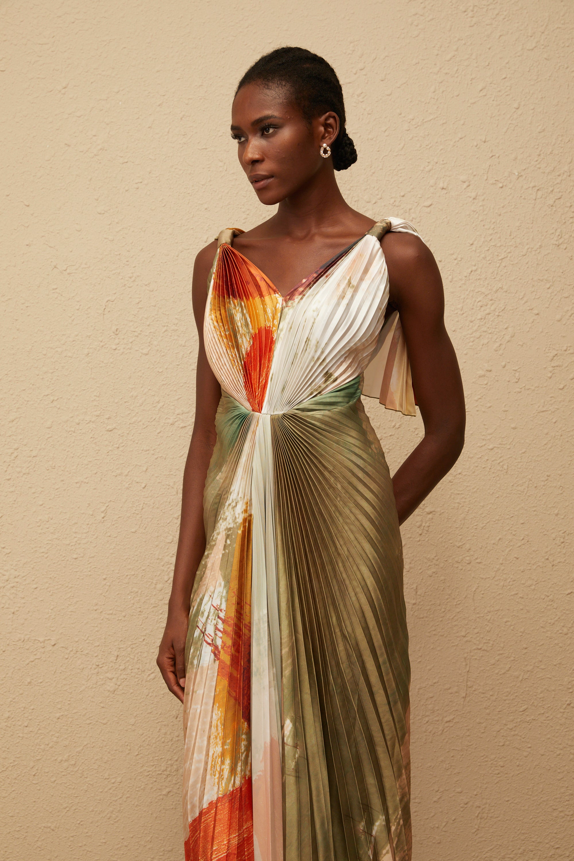 Robe longue en satin « Smudged Graffiti » de Giulia Green (Vente définitive)