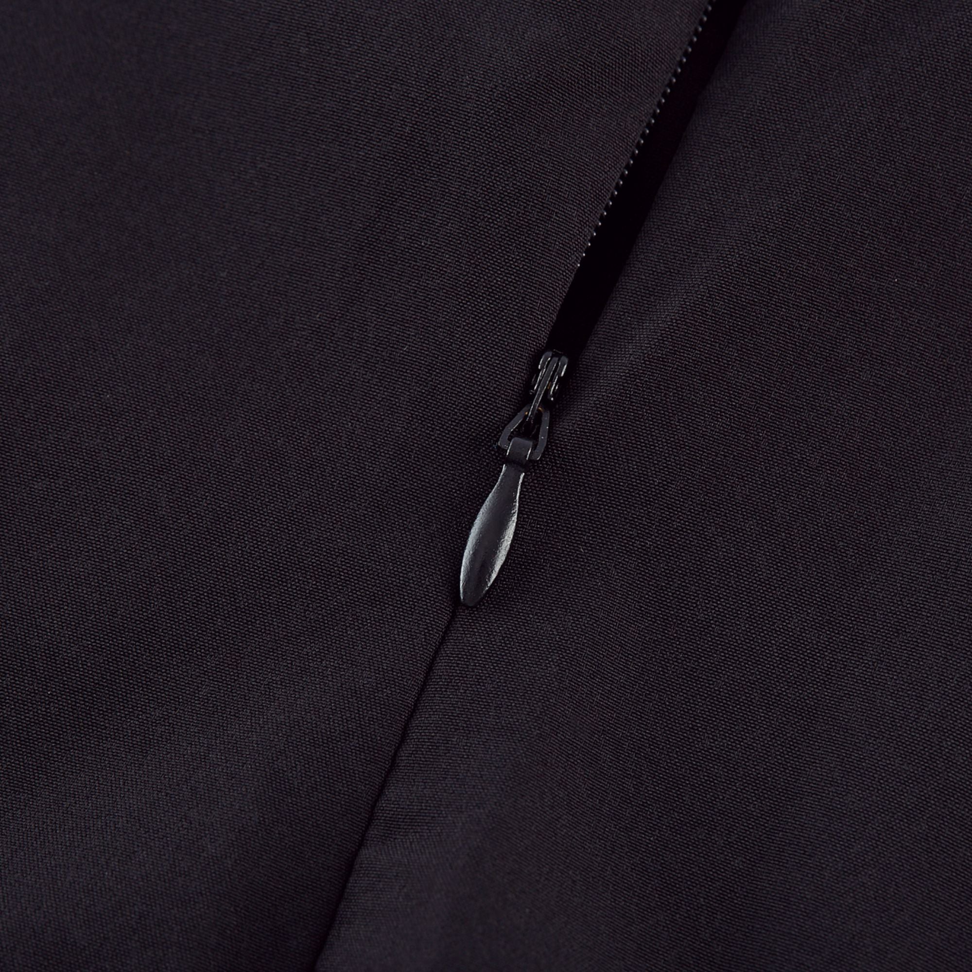 Robe longue plissée bicolore Sofie (Vente définitive - États-Unis uniquement)