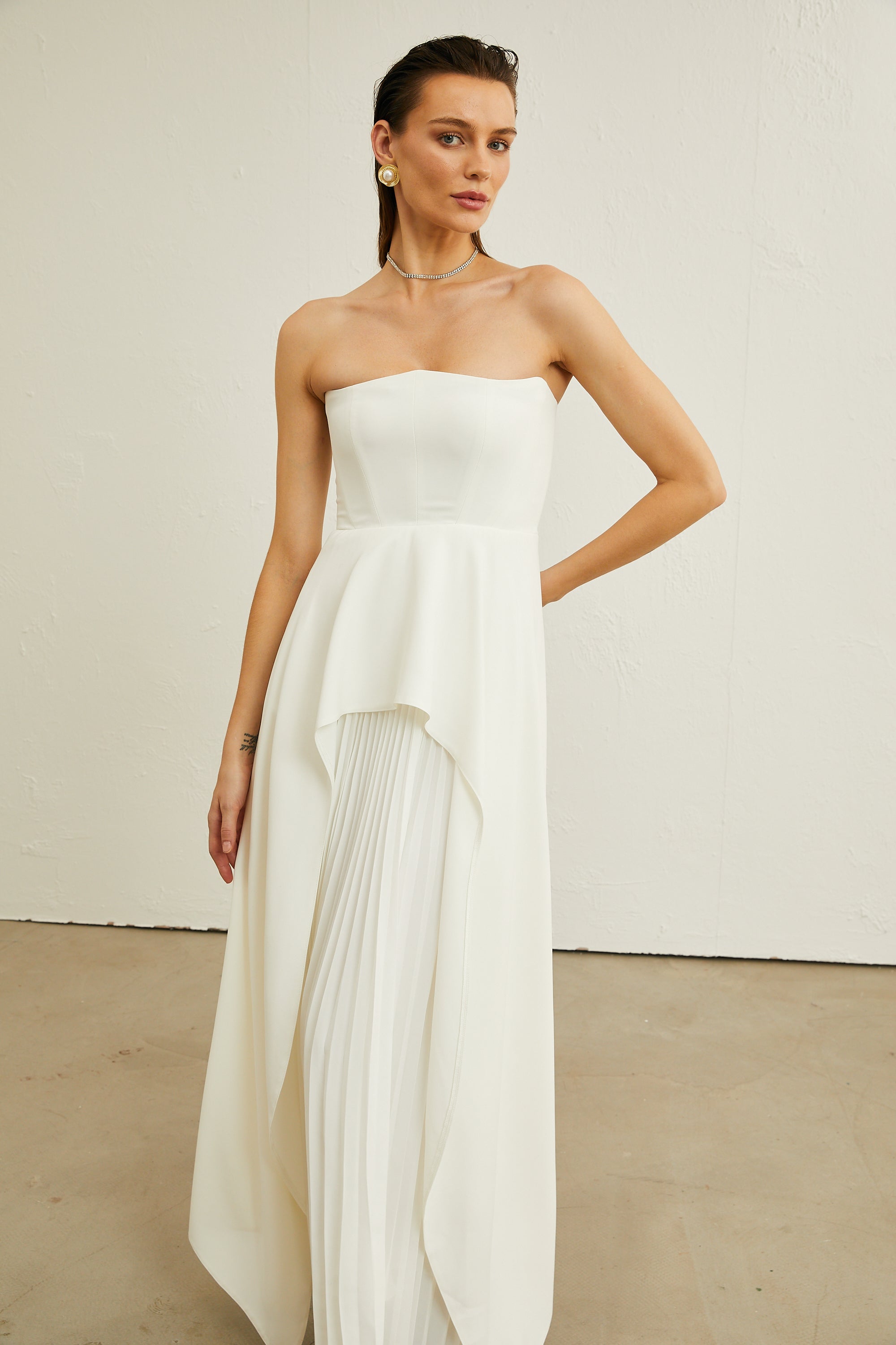 Vanessa white pleated off-shoulder maxi dress(Final Sale)