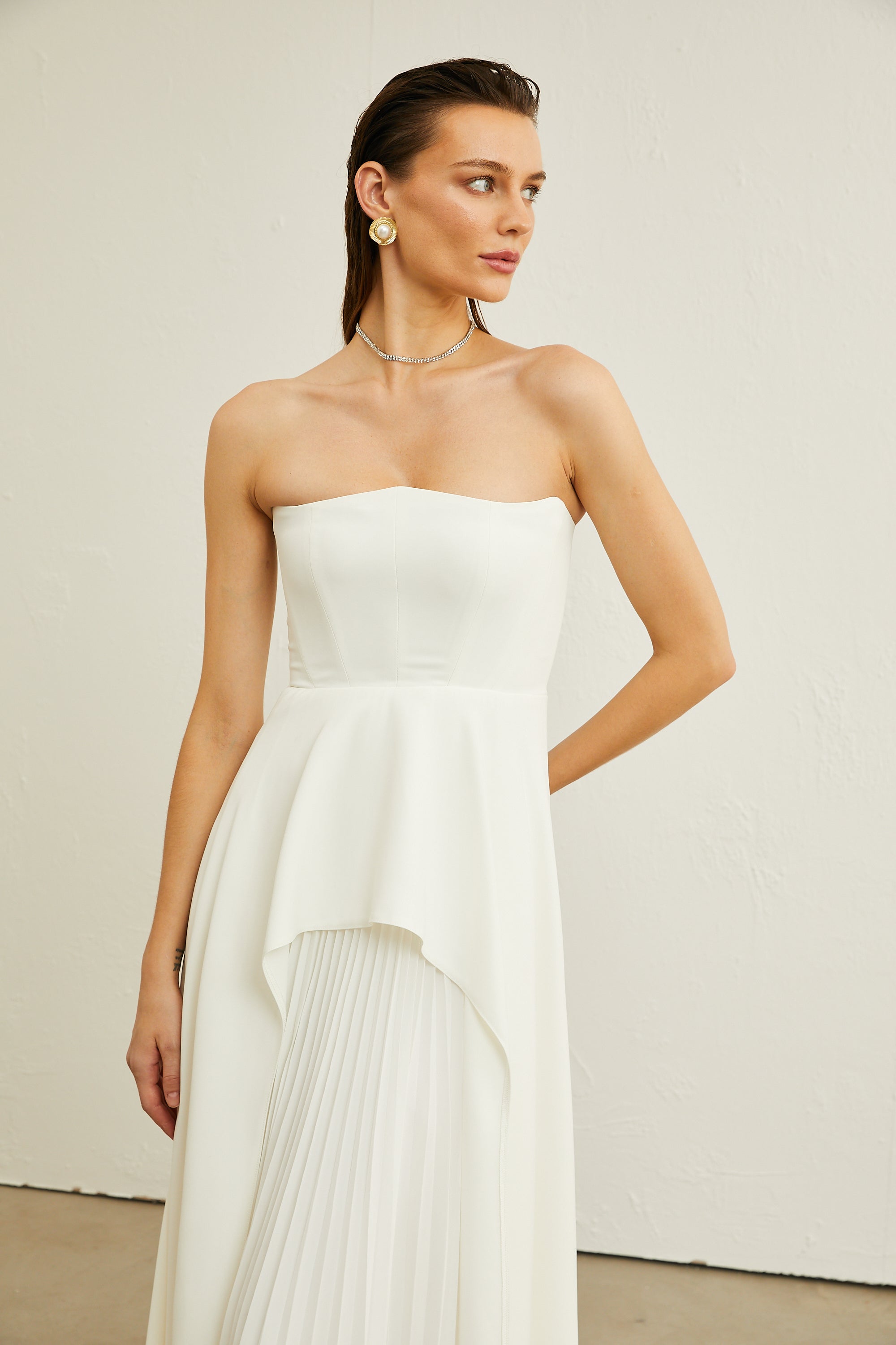 Vanessa white pleated off-shoulder maxi dress(Final Sale)