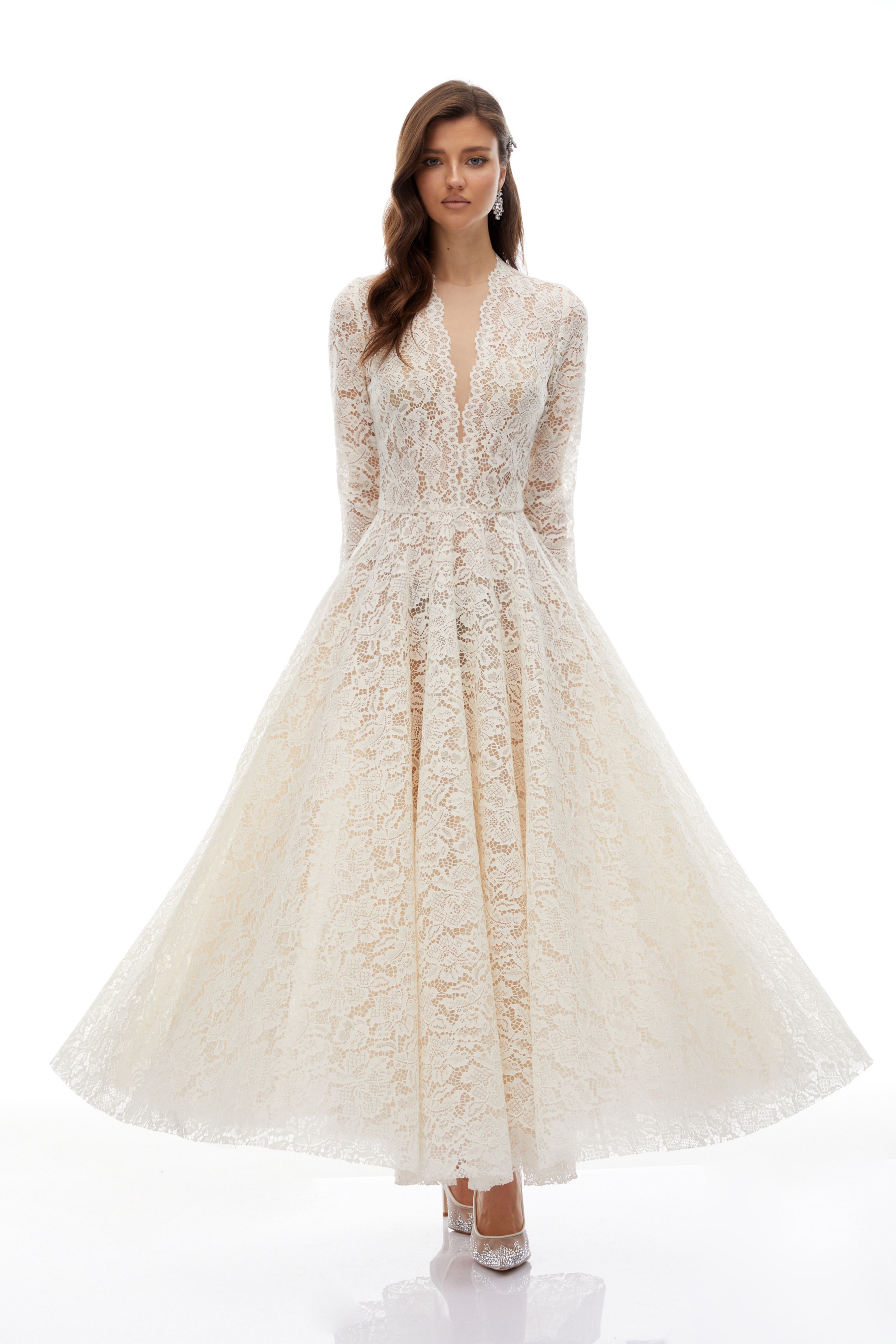 Robe longue en dentelle ivoire Oliana