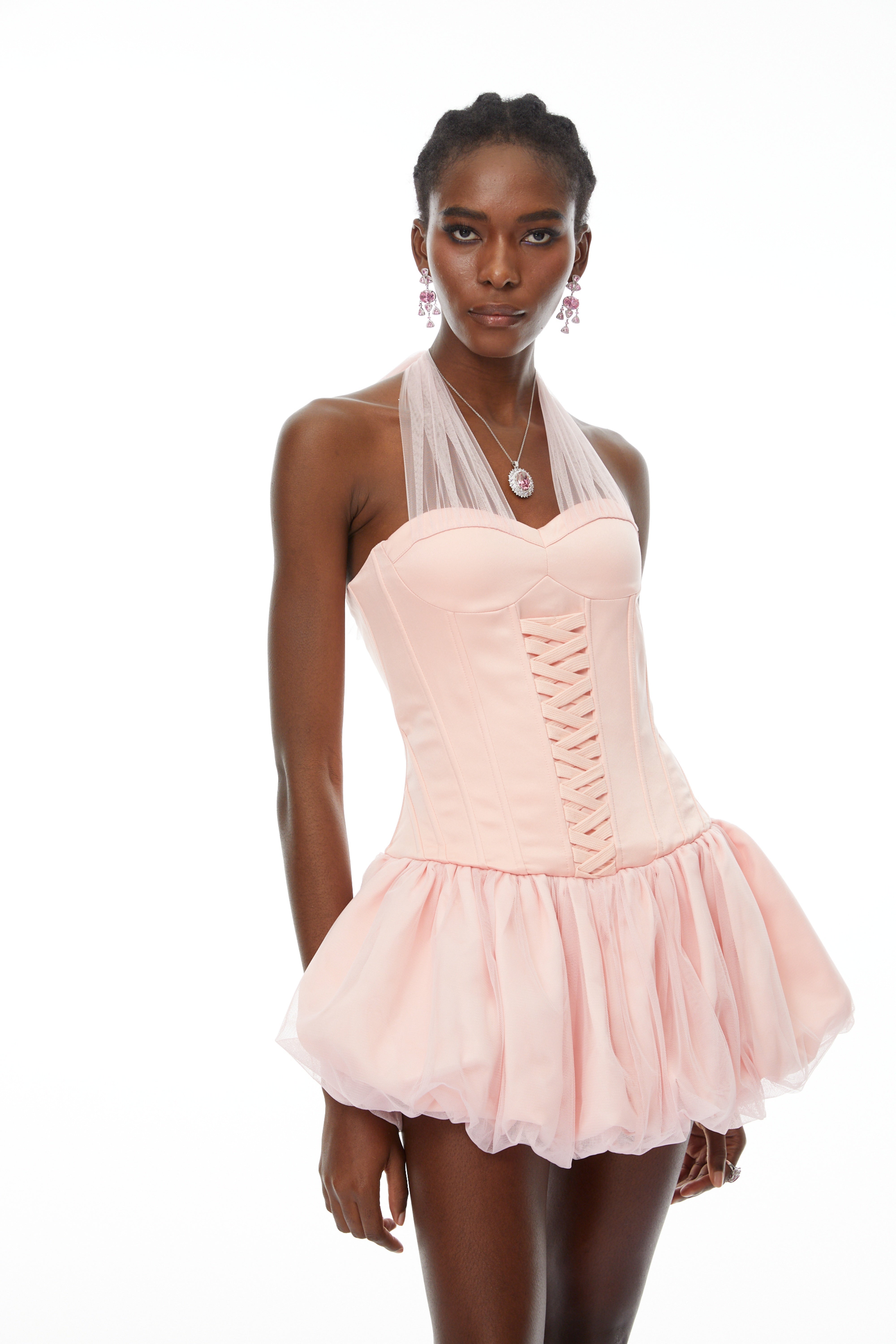 Mini-robe en satin à empiècements en organza, dos nu, couleur rose Constance