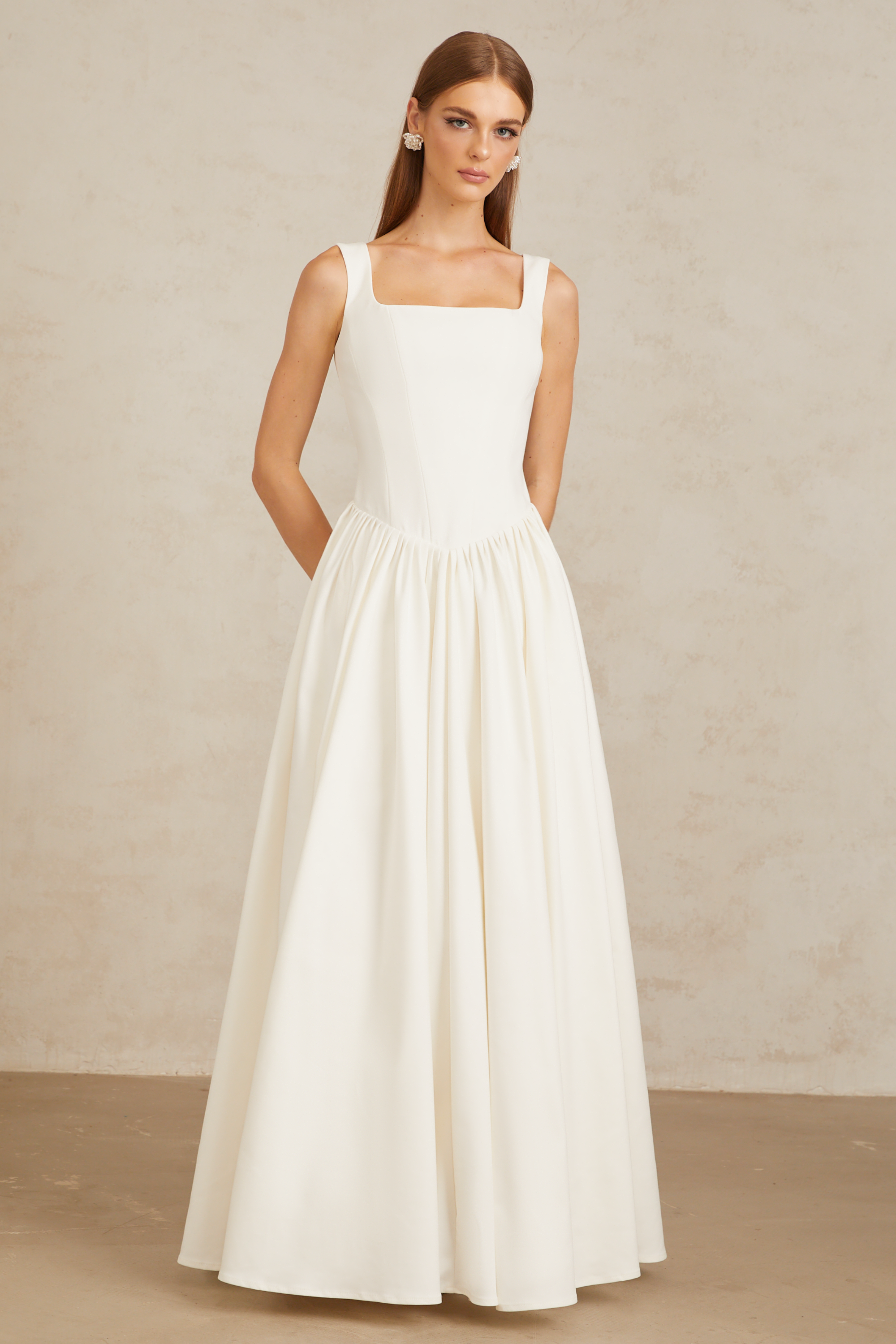 Robe longue plissée style corset Sadie White (Vente définitive)