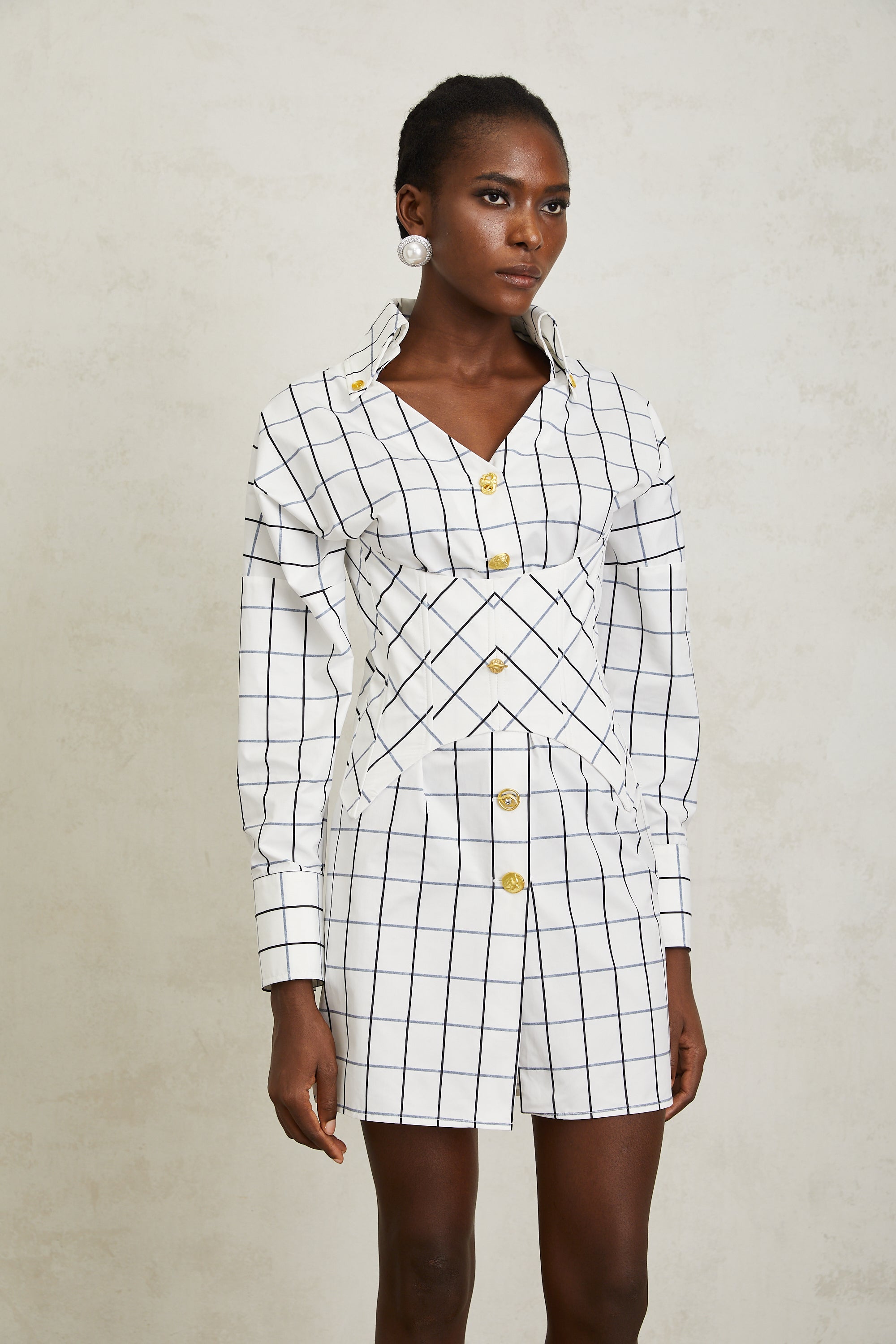 فستان قصير من Quintina White Check Pettern (بيع نهائي - الولايات المتحدة فقط)