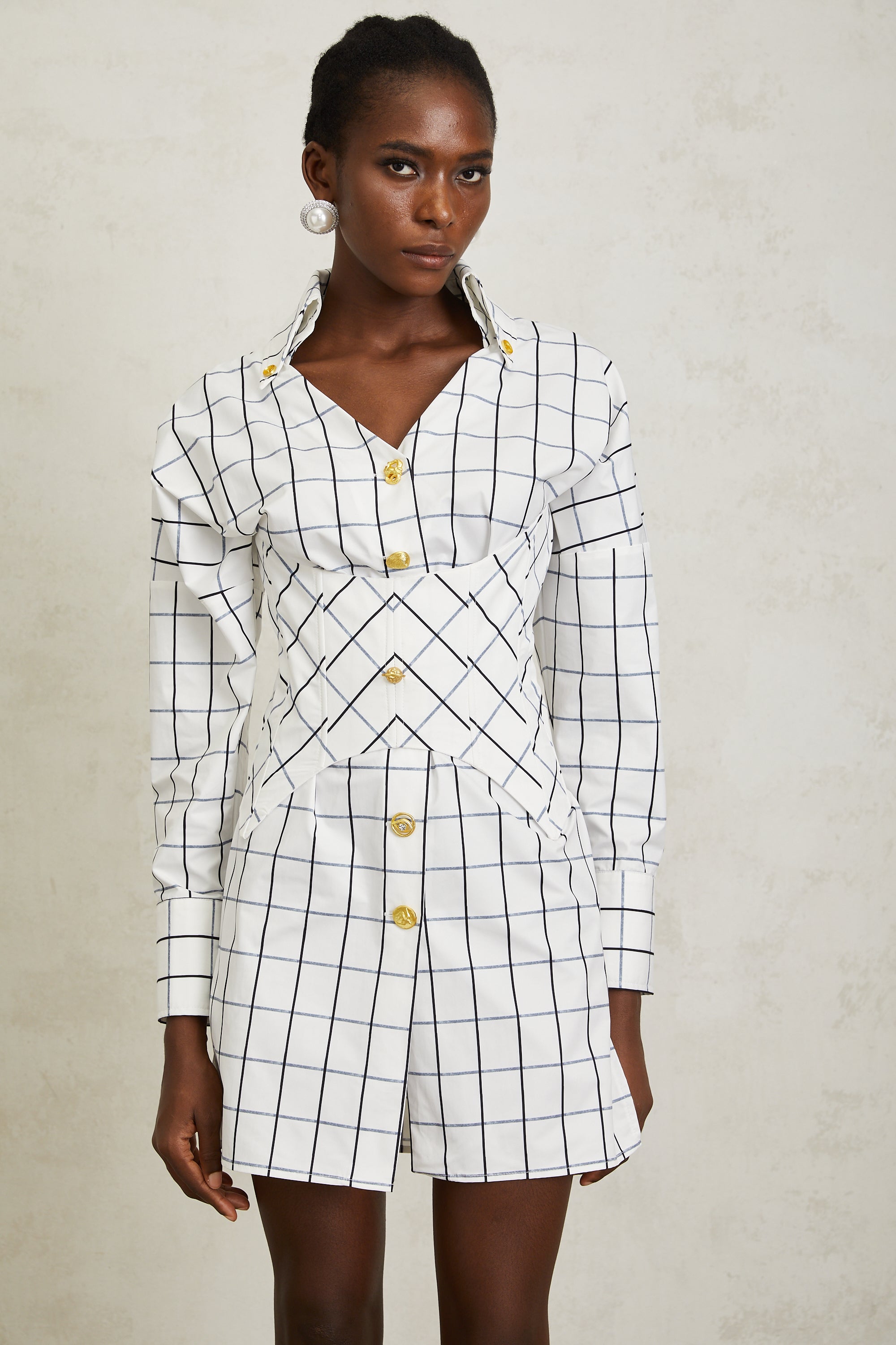 فستان قصير من Quintina White Check Pettern (بيع نهائي - الولايات المتحدة فقط)