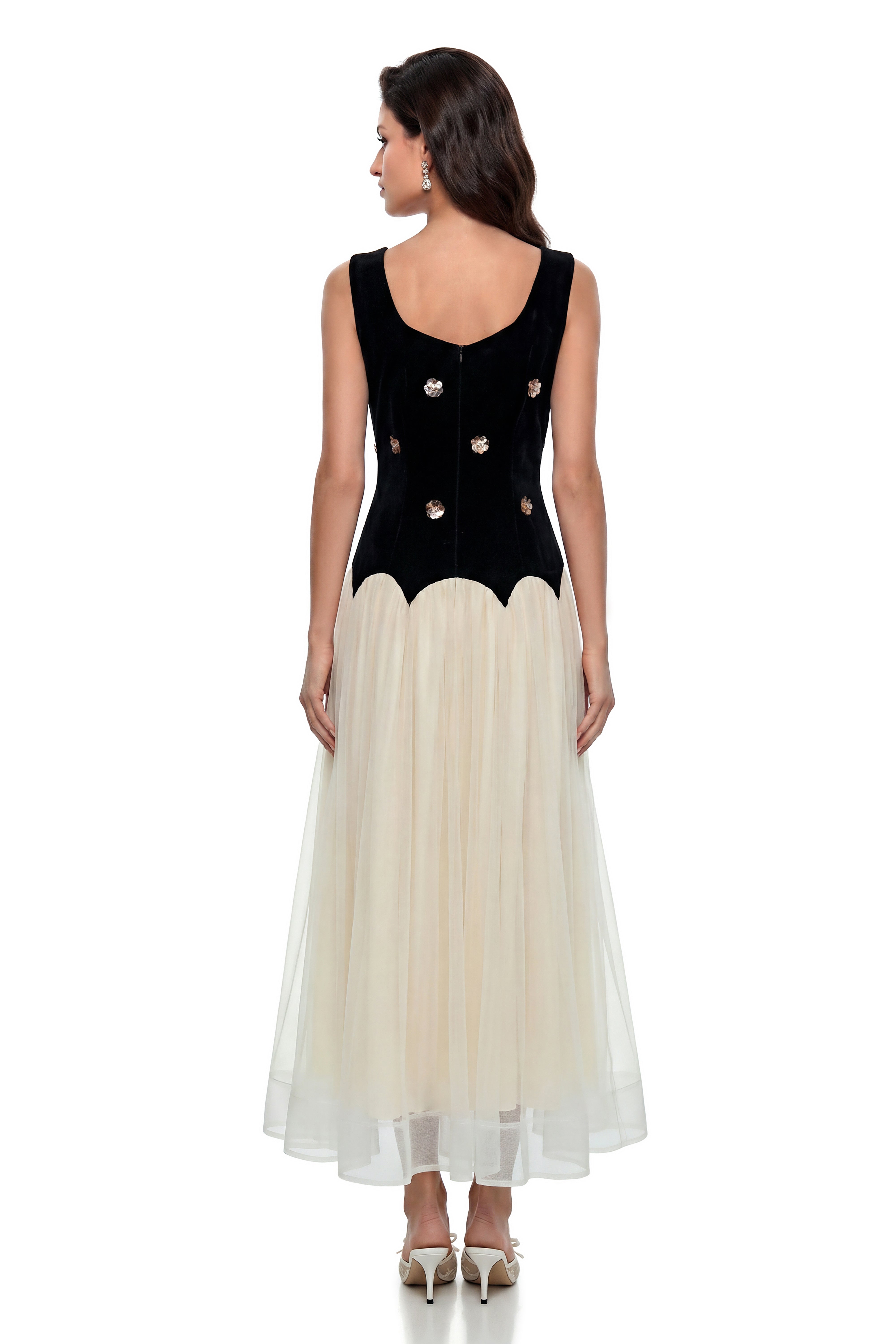 Anuket Black Color Block Embellishment Maxi Dress