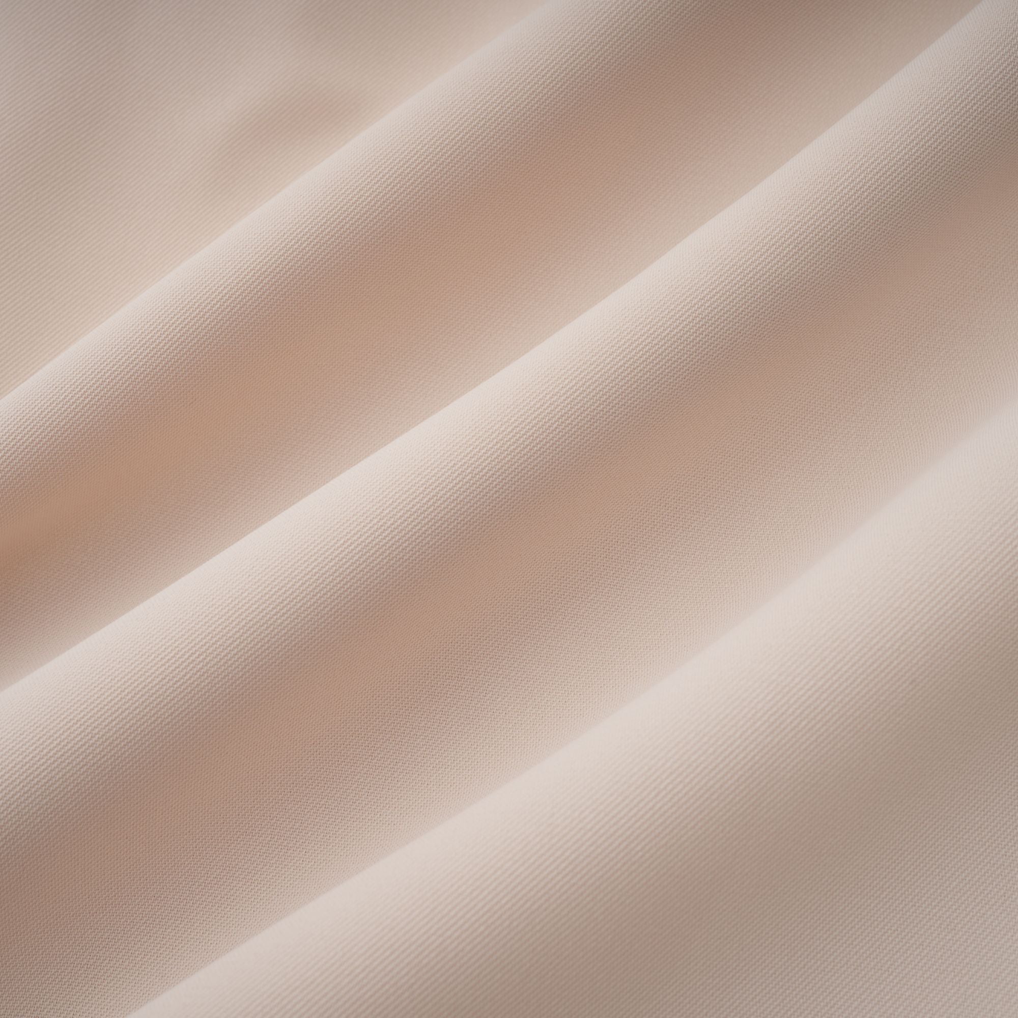 Robe midi plissée à cape Héloïse, couleur neutre (Vente définitive - États-Unis uniquement)