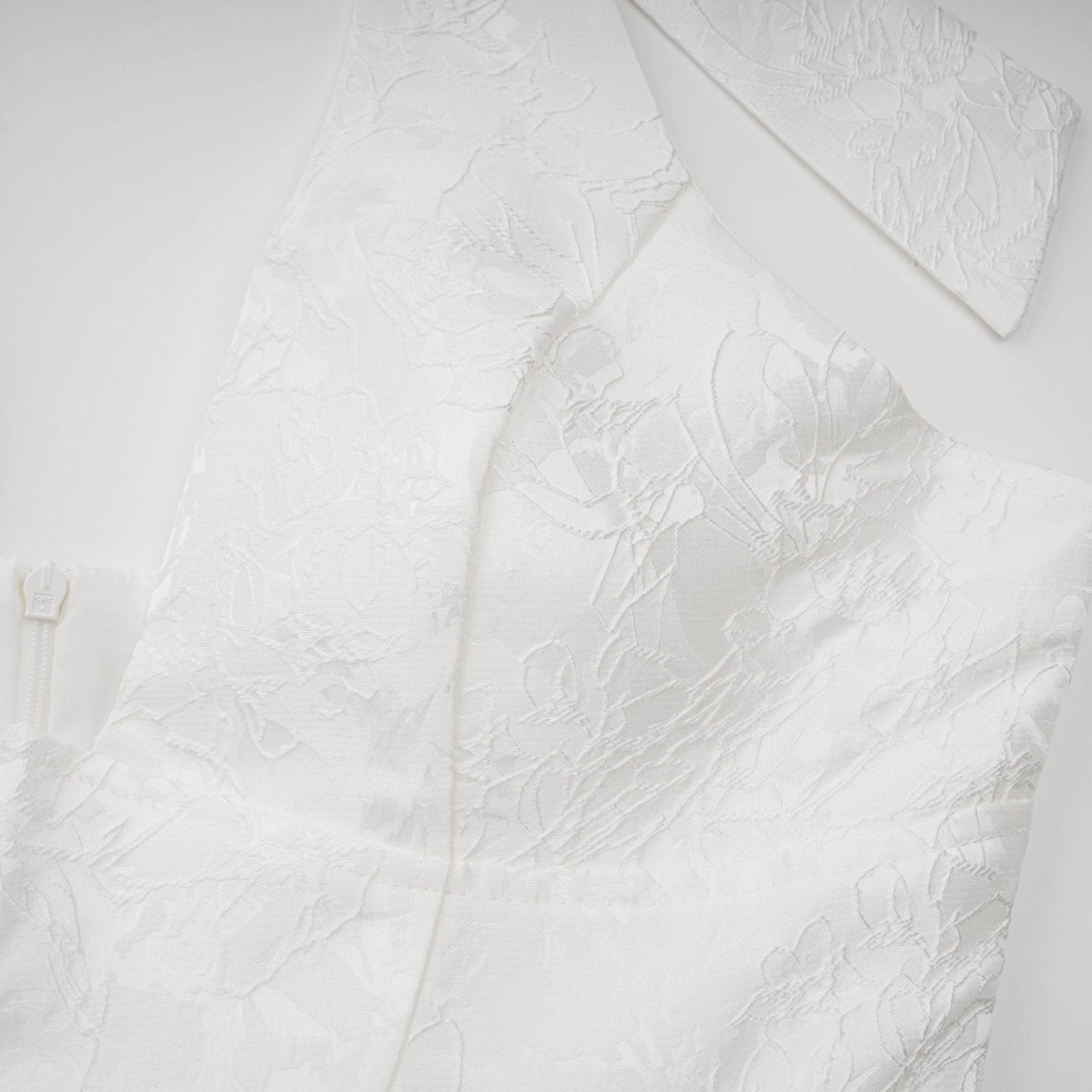 Robe mi-longue de soirée « Glamorous » de Céline White (Vente définitive – États-Unis uniquement)