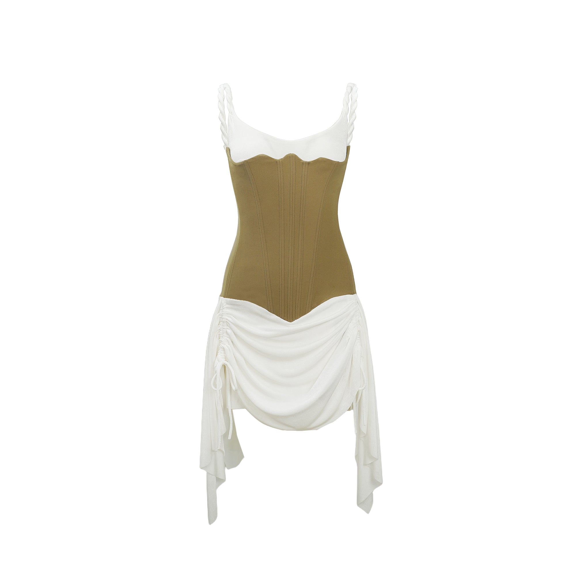 Mini-robe caraco blanche, avec un corsage structuré couleur beige et une jupe drapée à volants, agrémentée de cordons de serrage