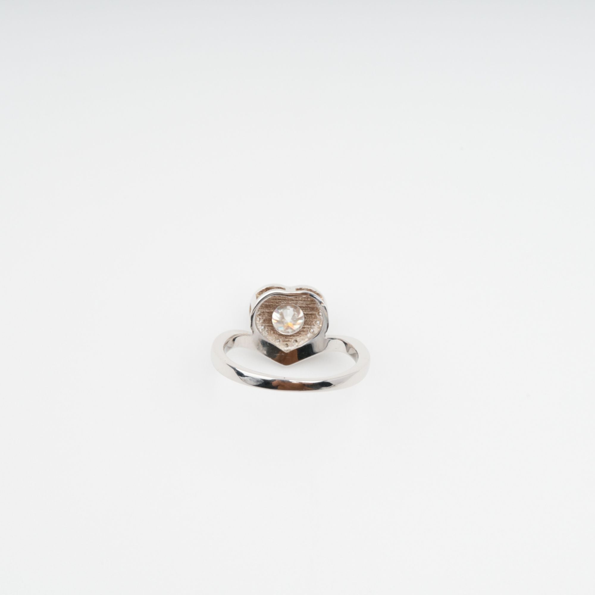 Révérence Heart Shaped Sterling Silver Ring