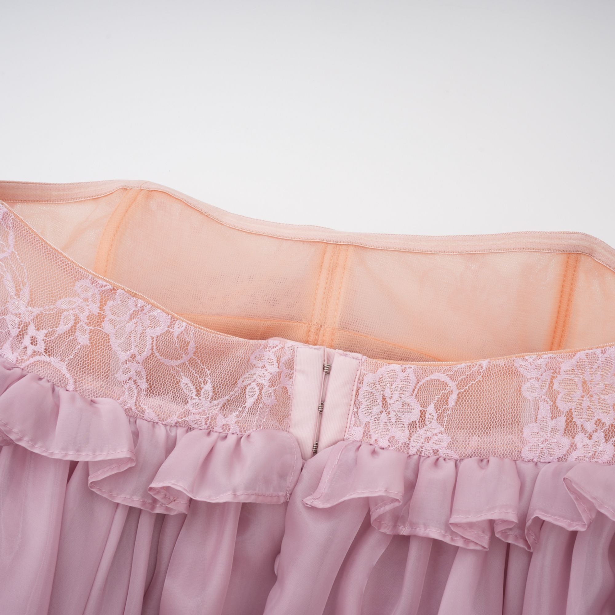 Mini-robe rose brillante à ourlet bouffant