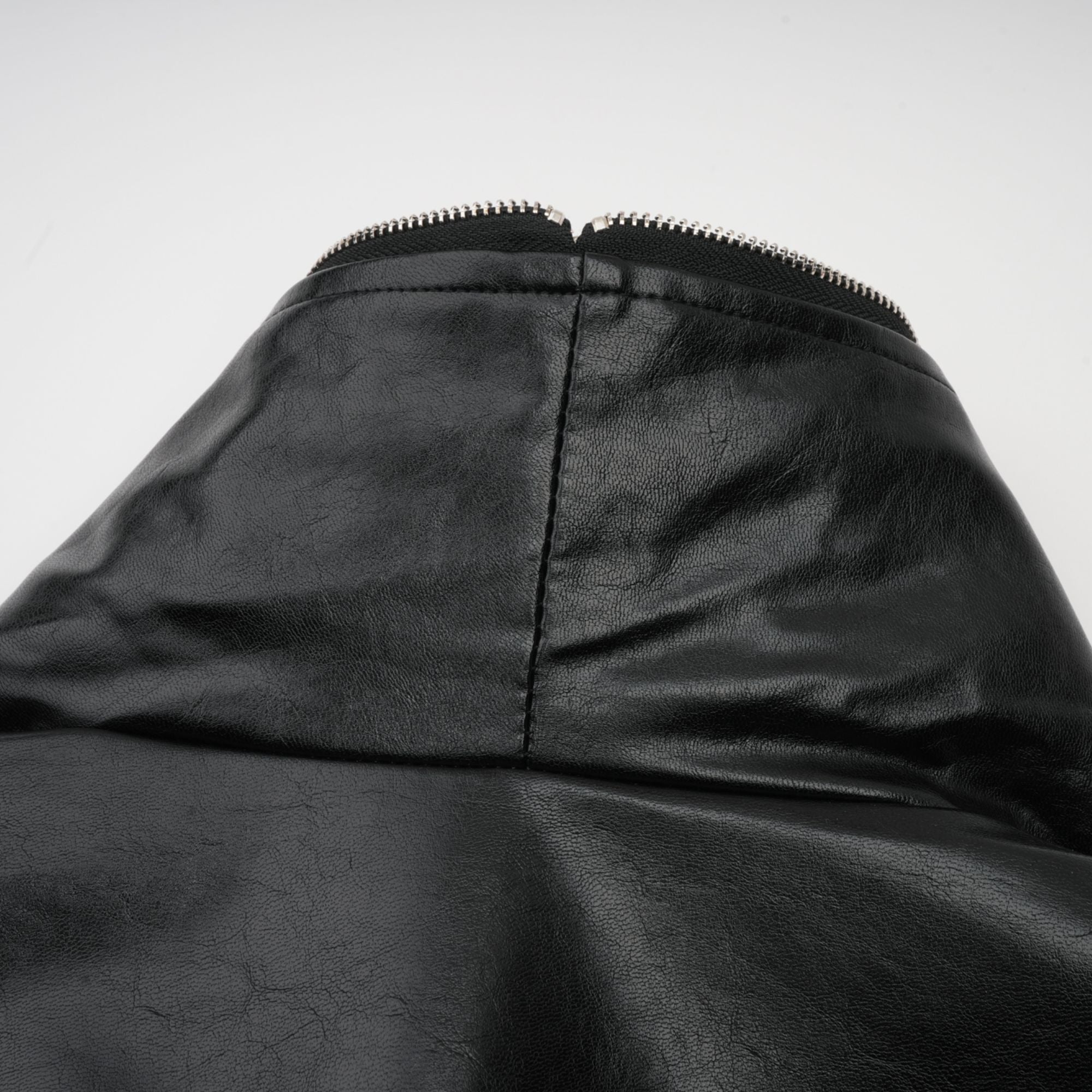 Veste courte en cuir matelassée Virginie (Vente définitive - États-Unis uniquement)