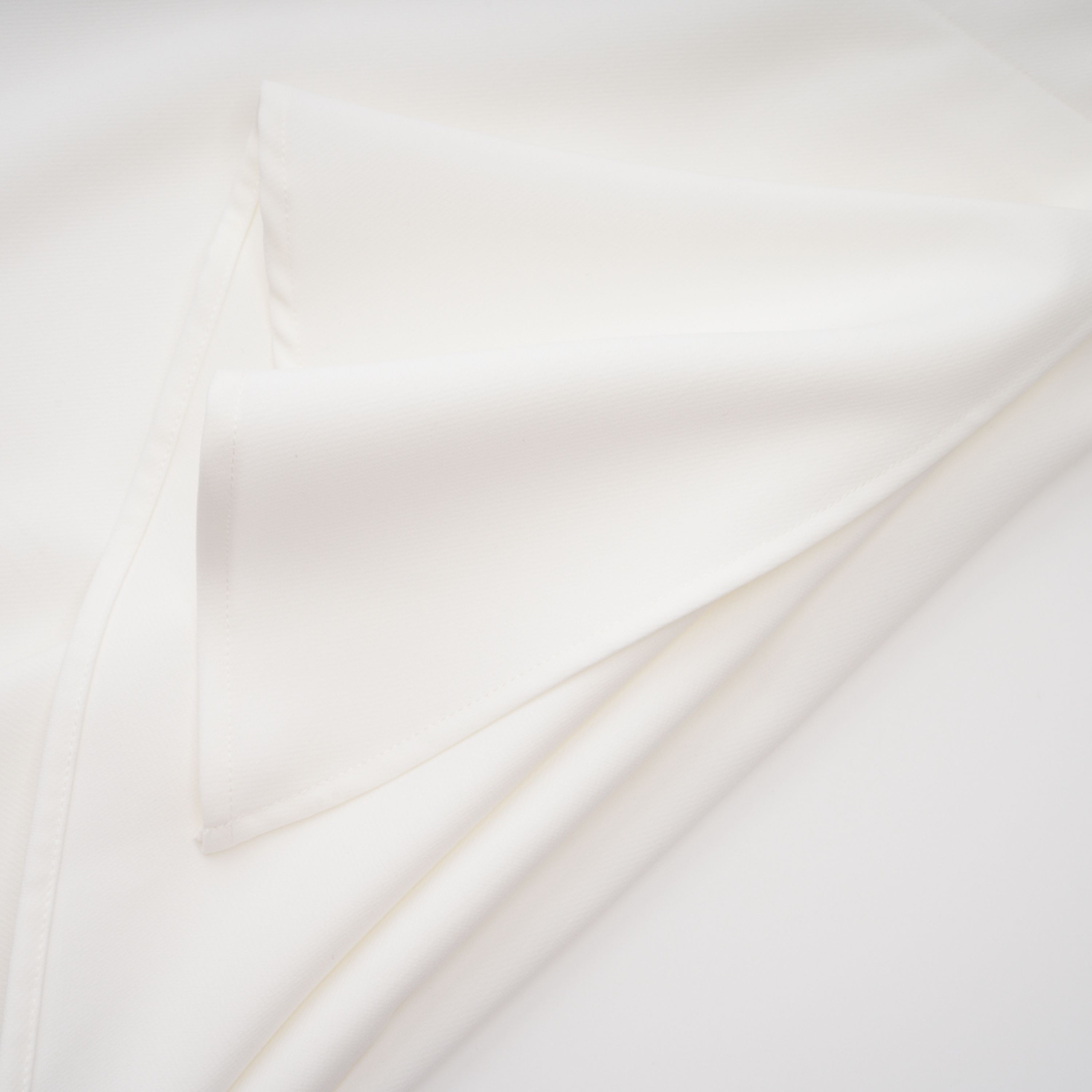 Robe midi froncée asymétrique Kare White (Vente définitive - États-Unis uniquement)