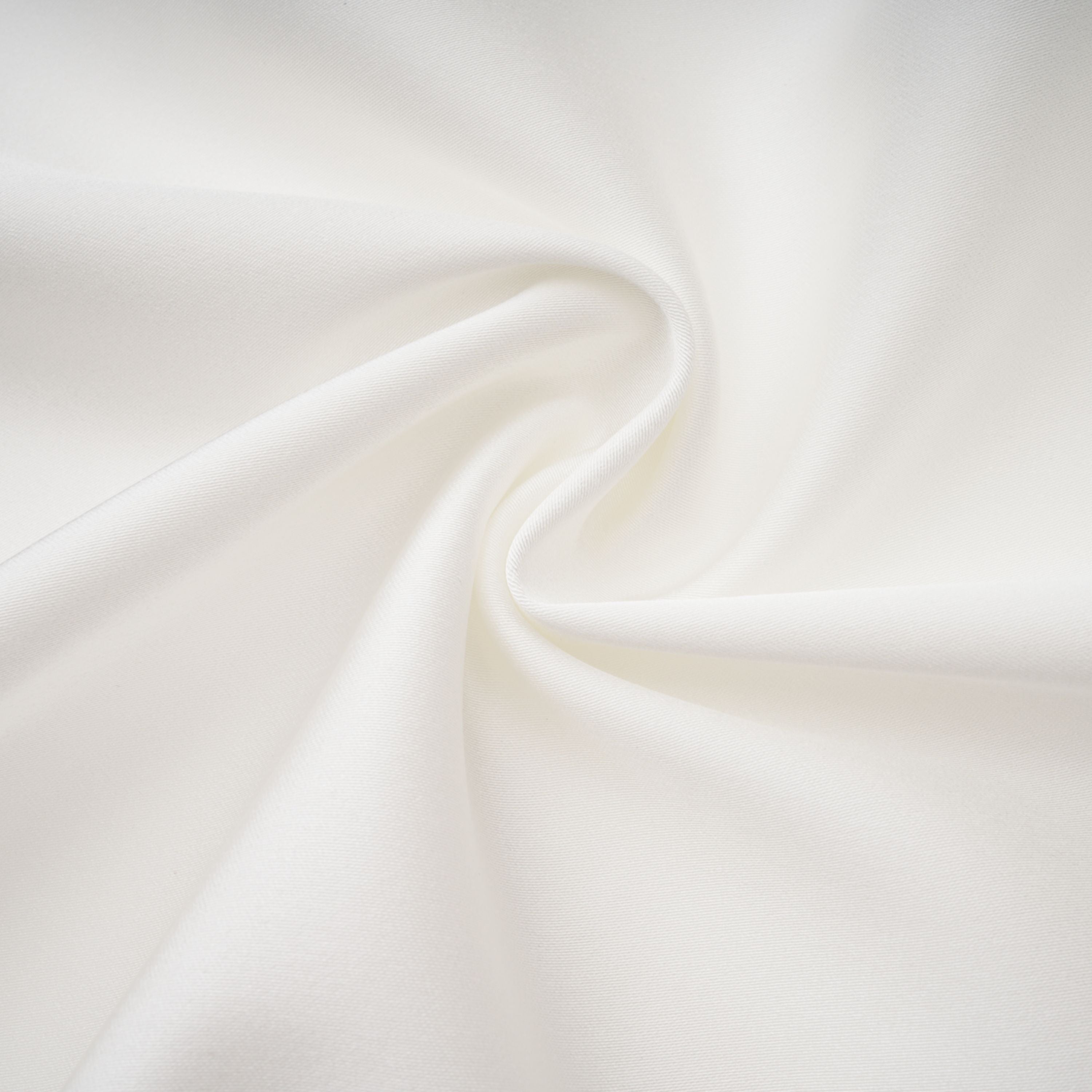 Robe longue à épaules dénudées et empiècements en dentelle Víctor White