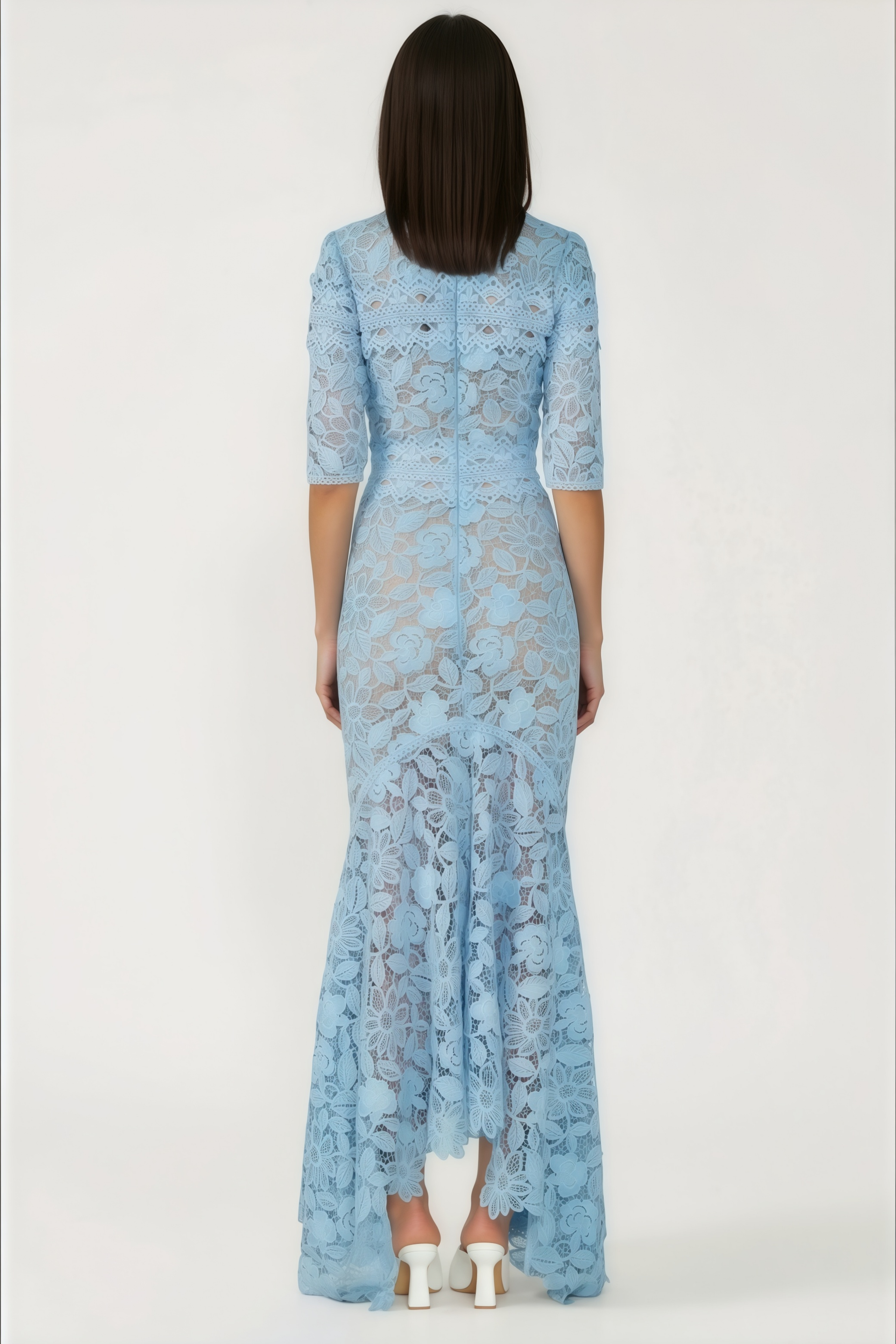 Robe longue sirène en dentelle à fleurs Daniela Blue (Vente définitive - États-Unis uniquement)