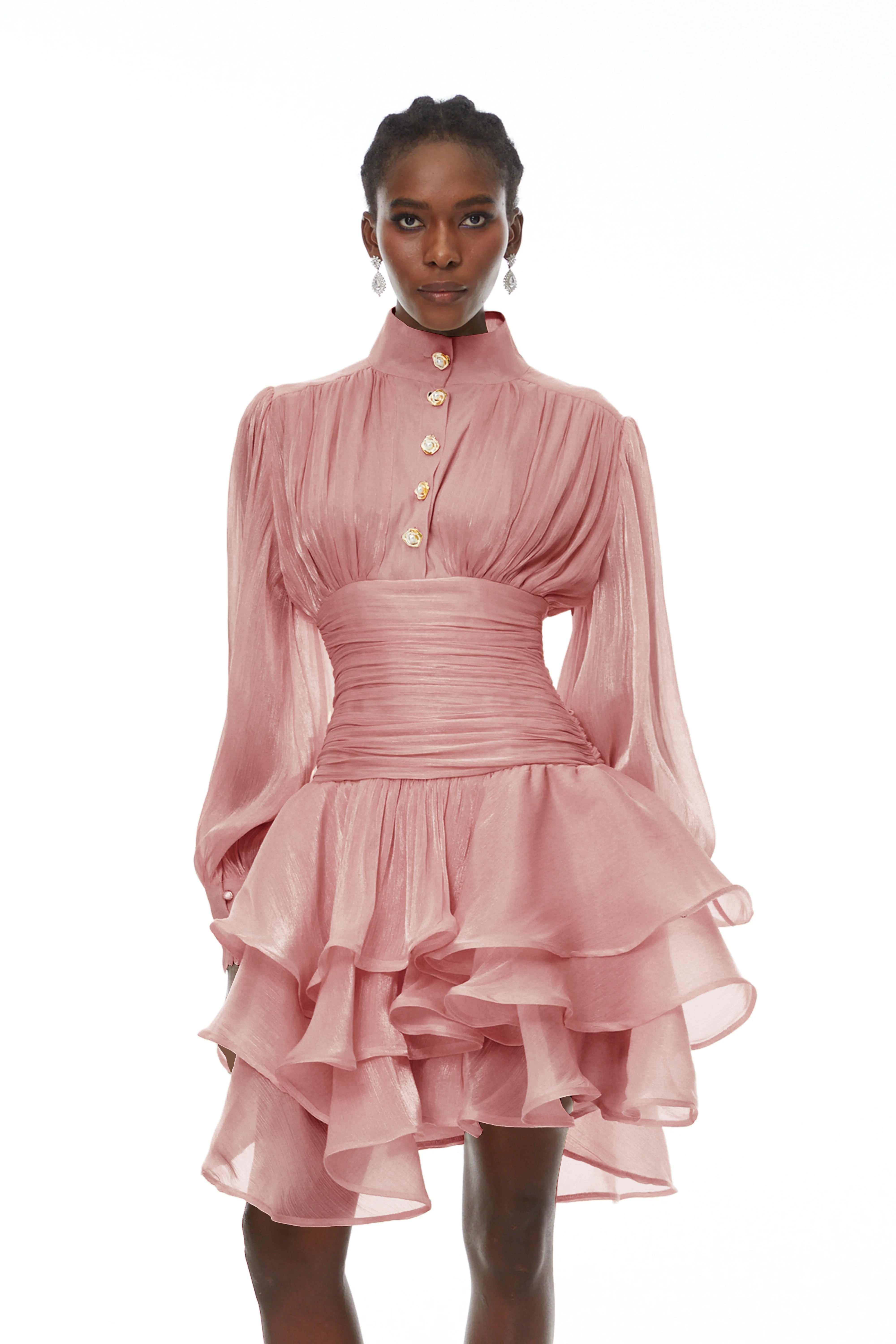 Mini-robe rose à col montant et volants