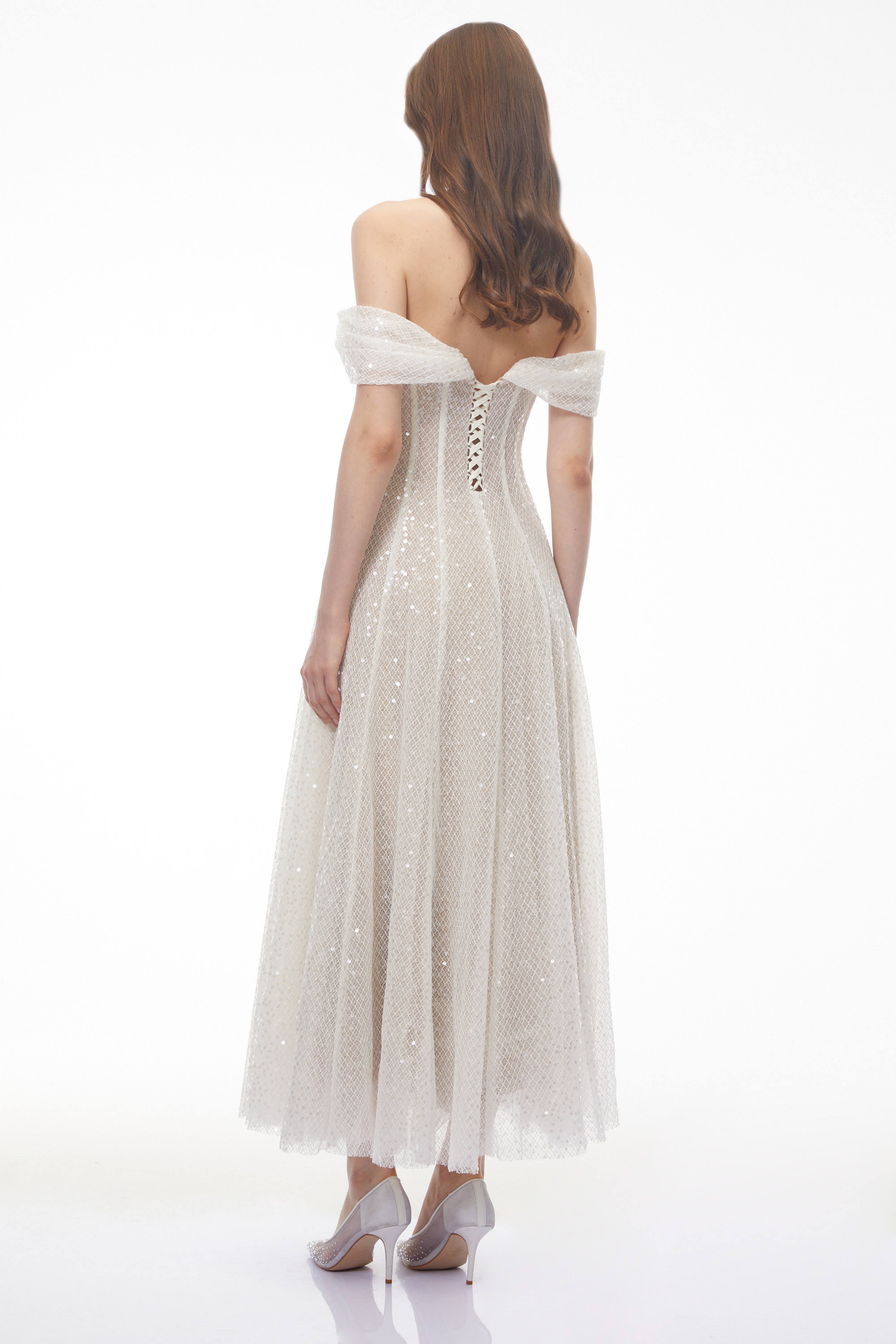 White Sequin Off-the-Shoulder A-Line Dress with Diamond Grid Pattern
