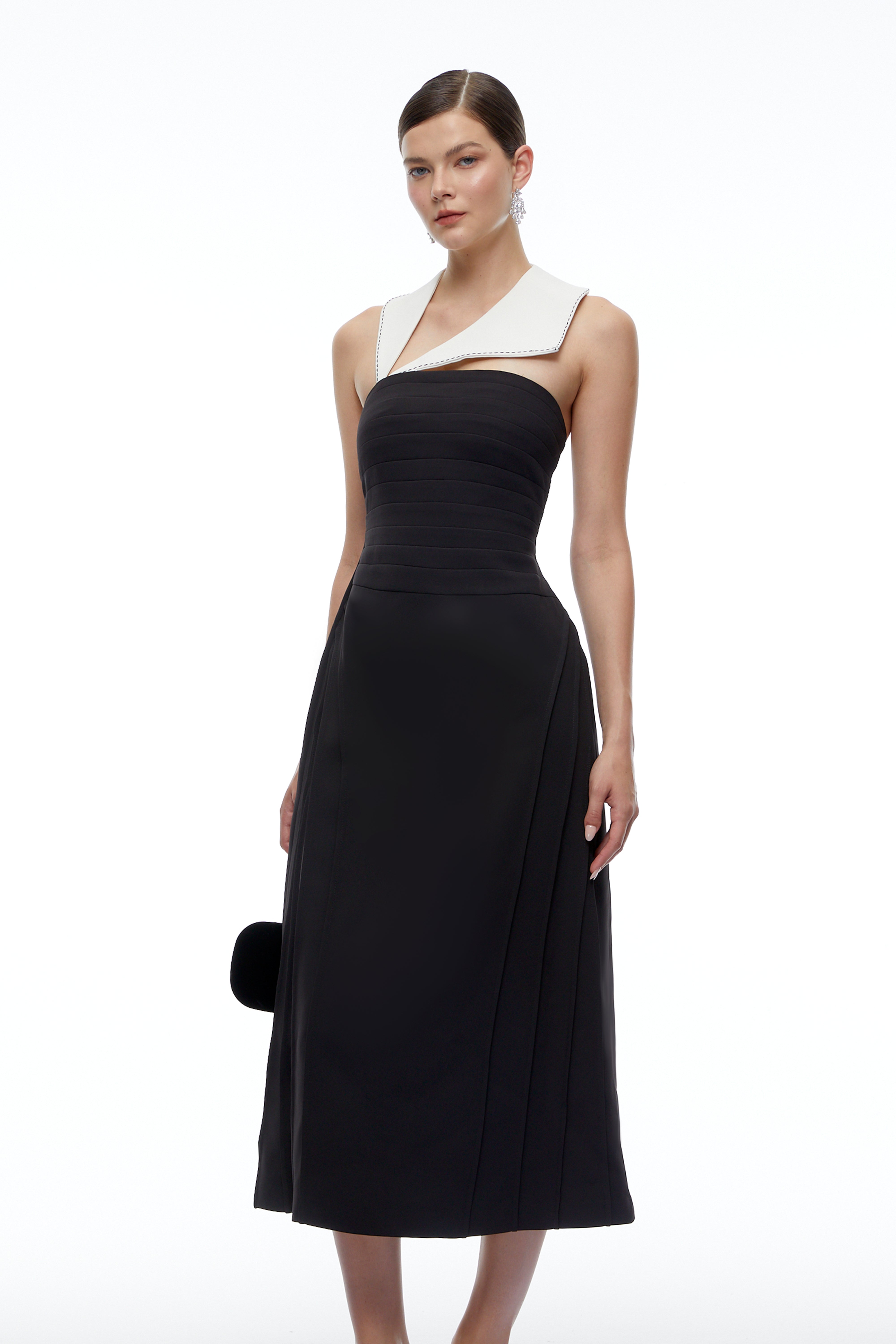 Esmeline Black Contrast Halterneck Midi Dress