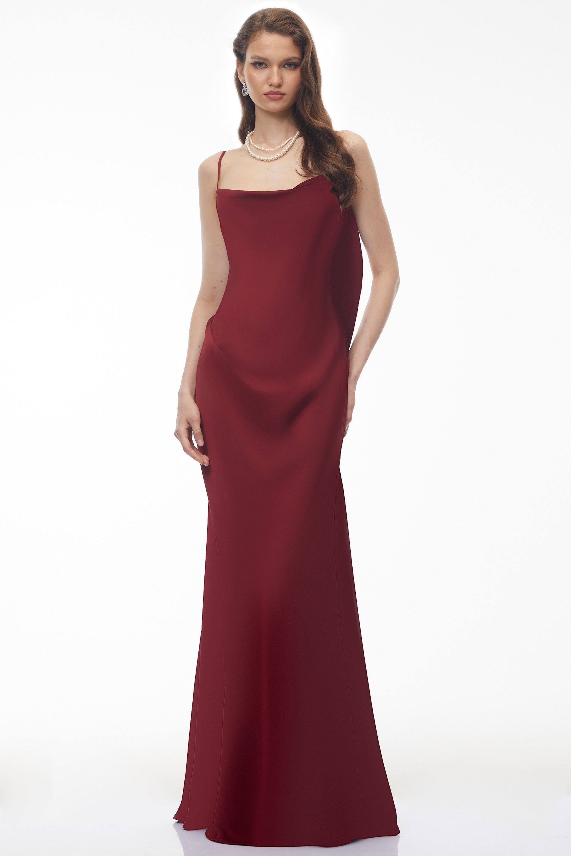 Antónia Red Crew Neck Backless Maxi Dress (Final Sale)