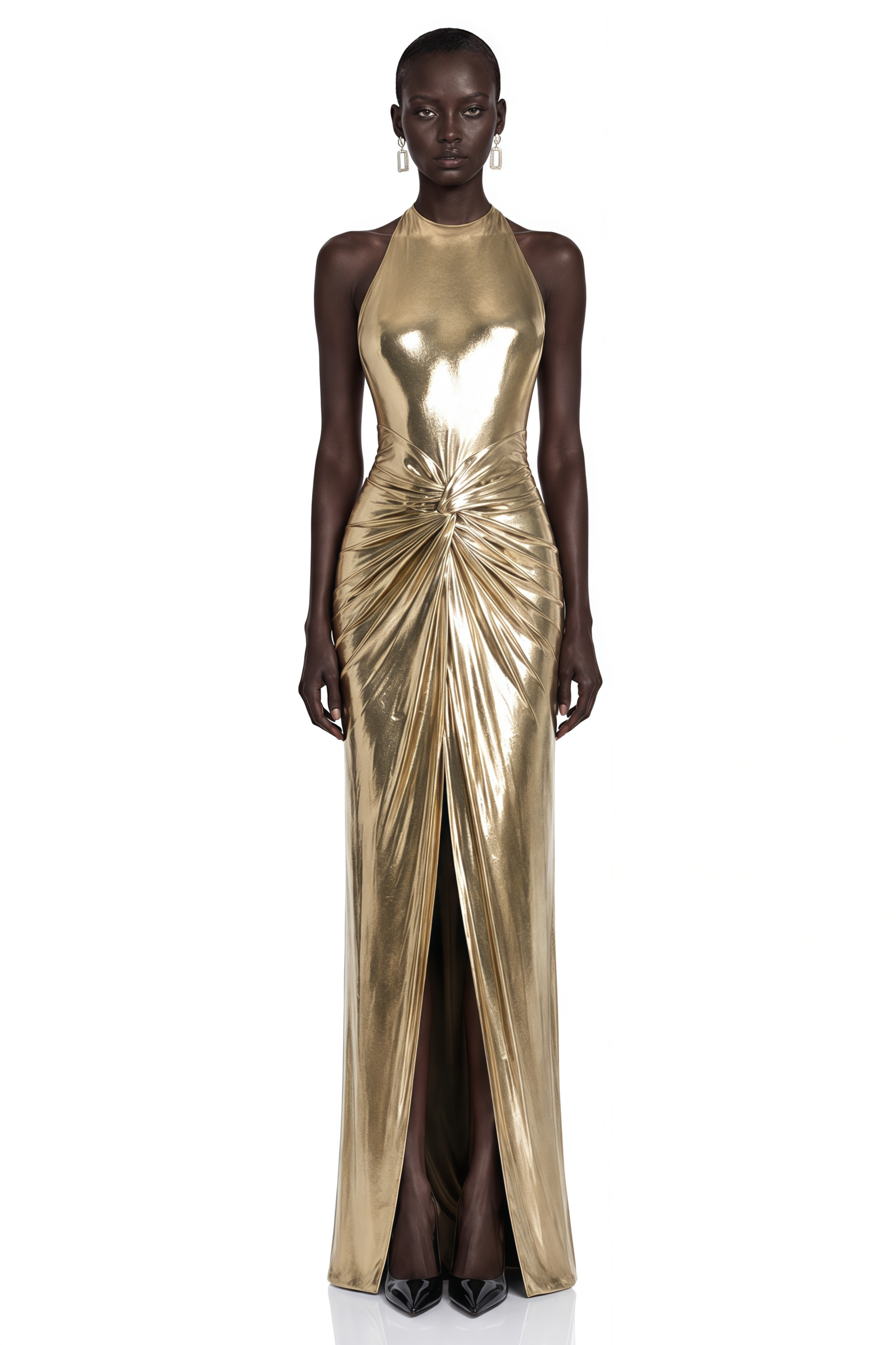Robe longue à col dos nu et fente « Champagne Metallic » de Lysithea