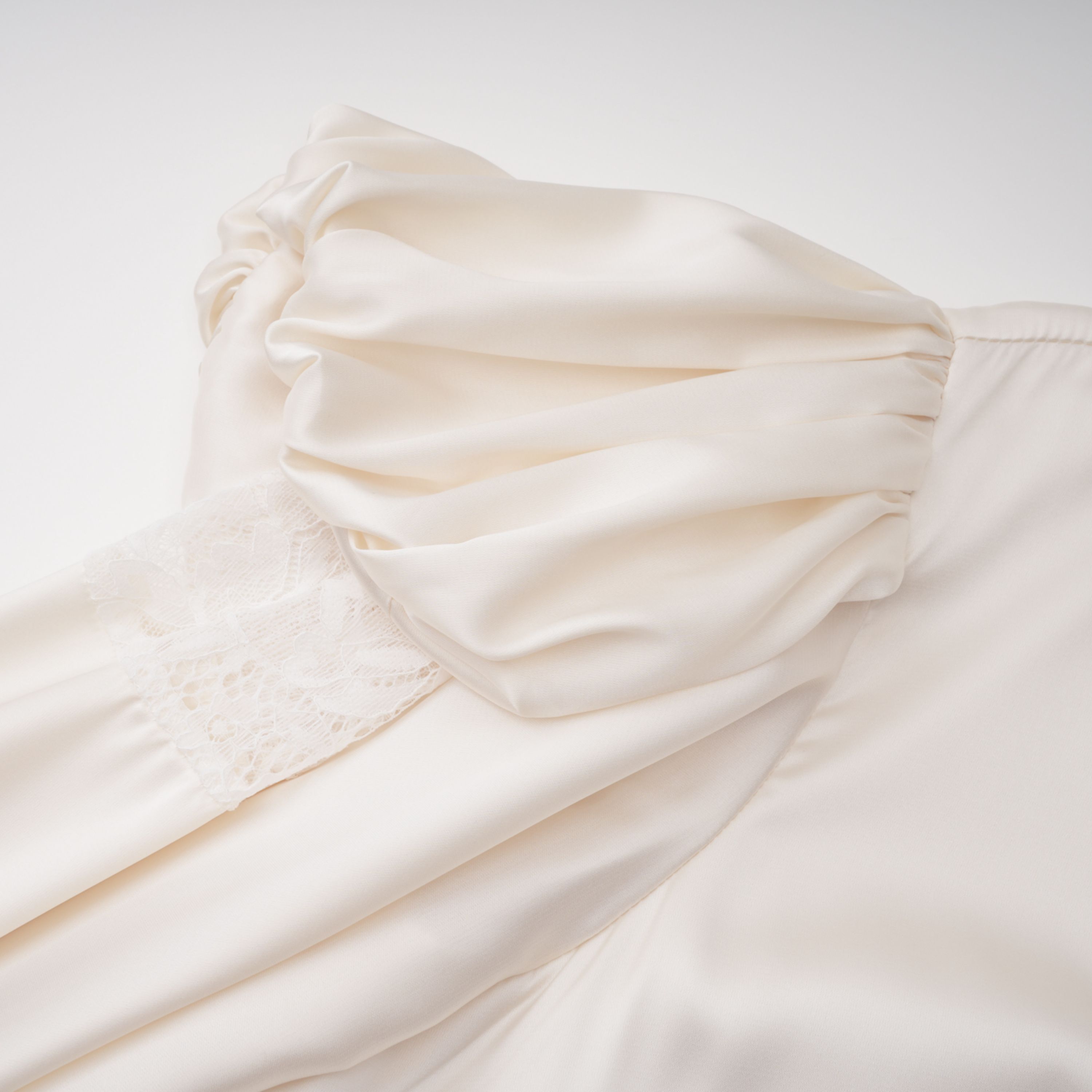 Ngawai Champagne Sweetheart Mini Dress with Lace Trim (Final Sale-US Only)