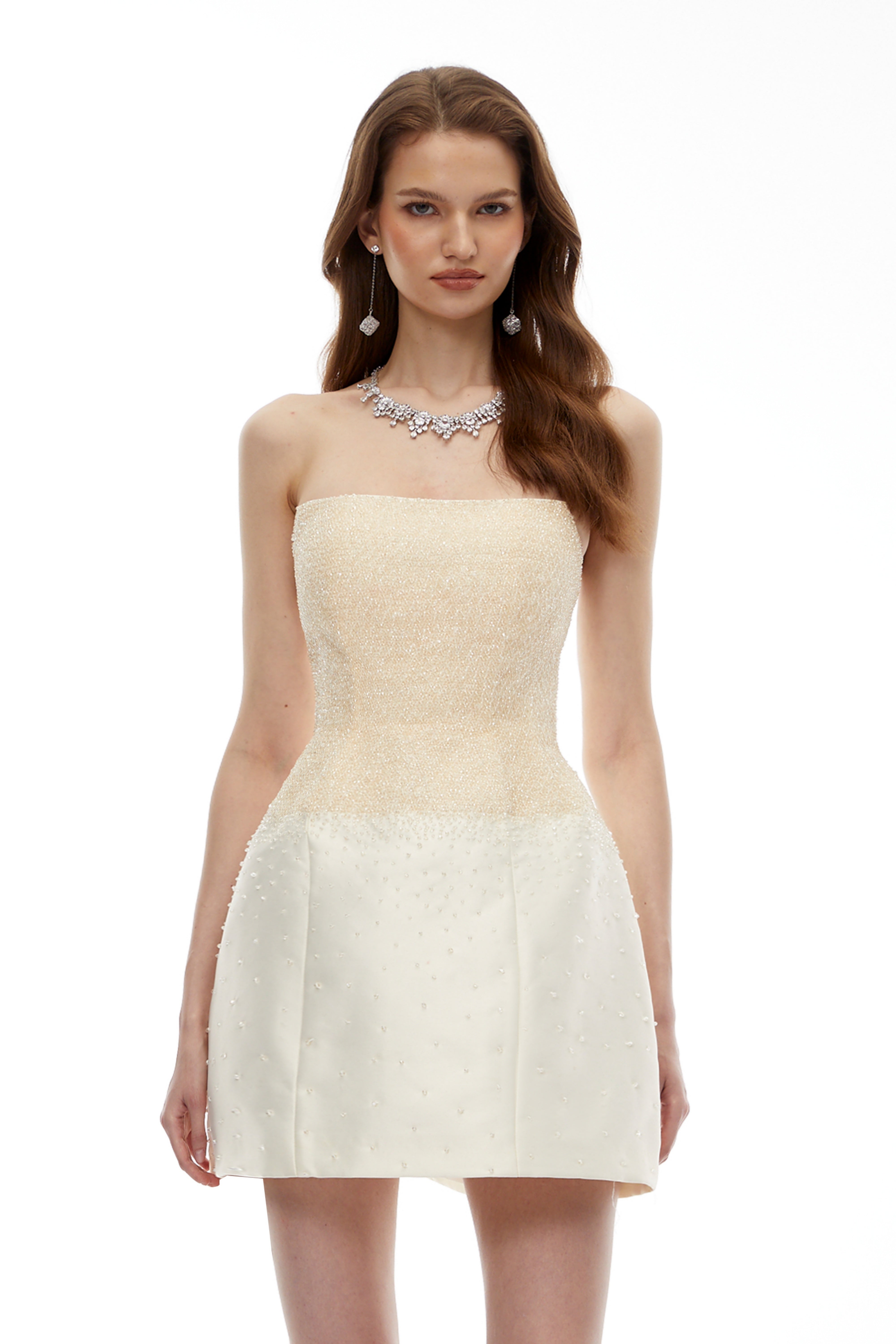 Mini-robe à épaules dénudées Rocía Champagne