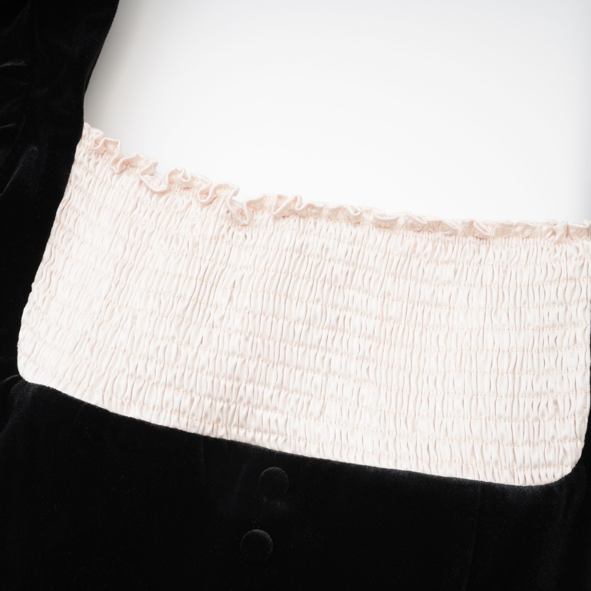 Mini-robe en velours à manches longues Coralie (Vente définitive - États-Unis uniquement)