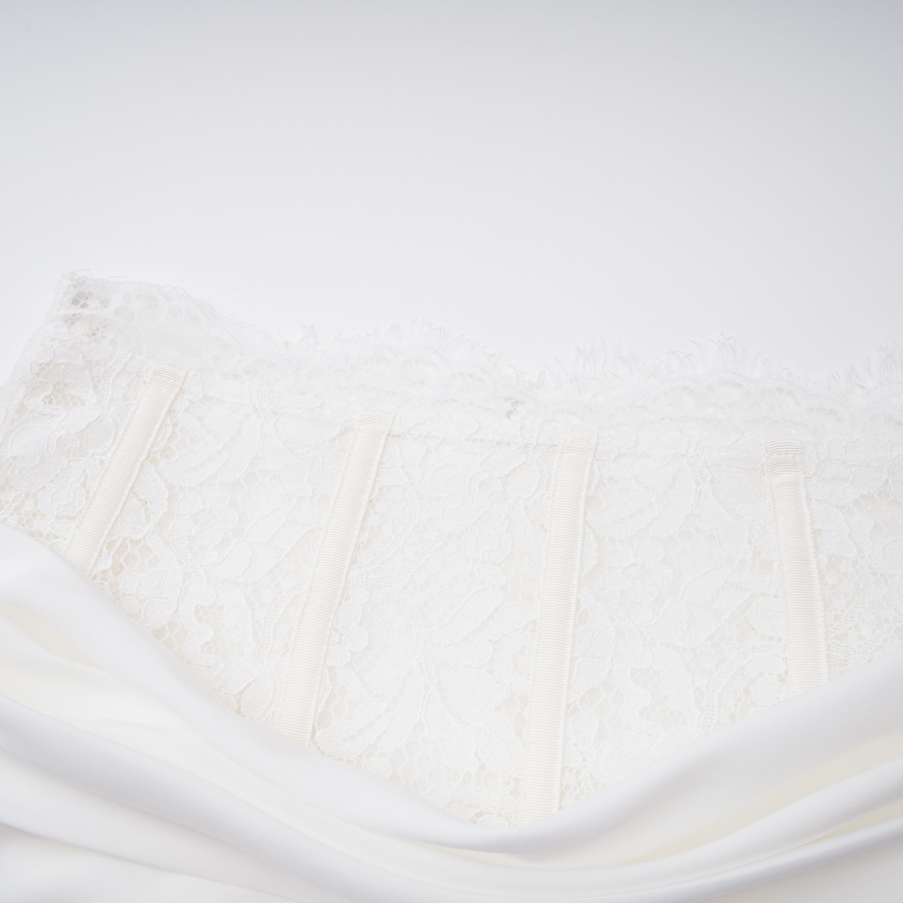 Siosi White Ruched Top & Skirt Set with Lace Trim (Final Sale-US Only)