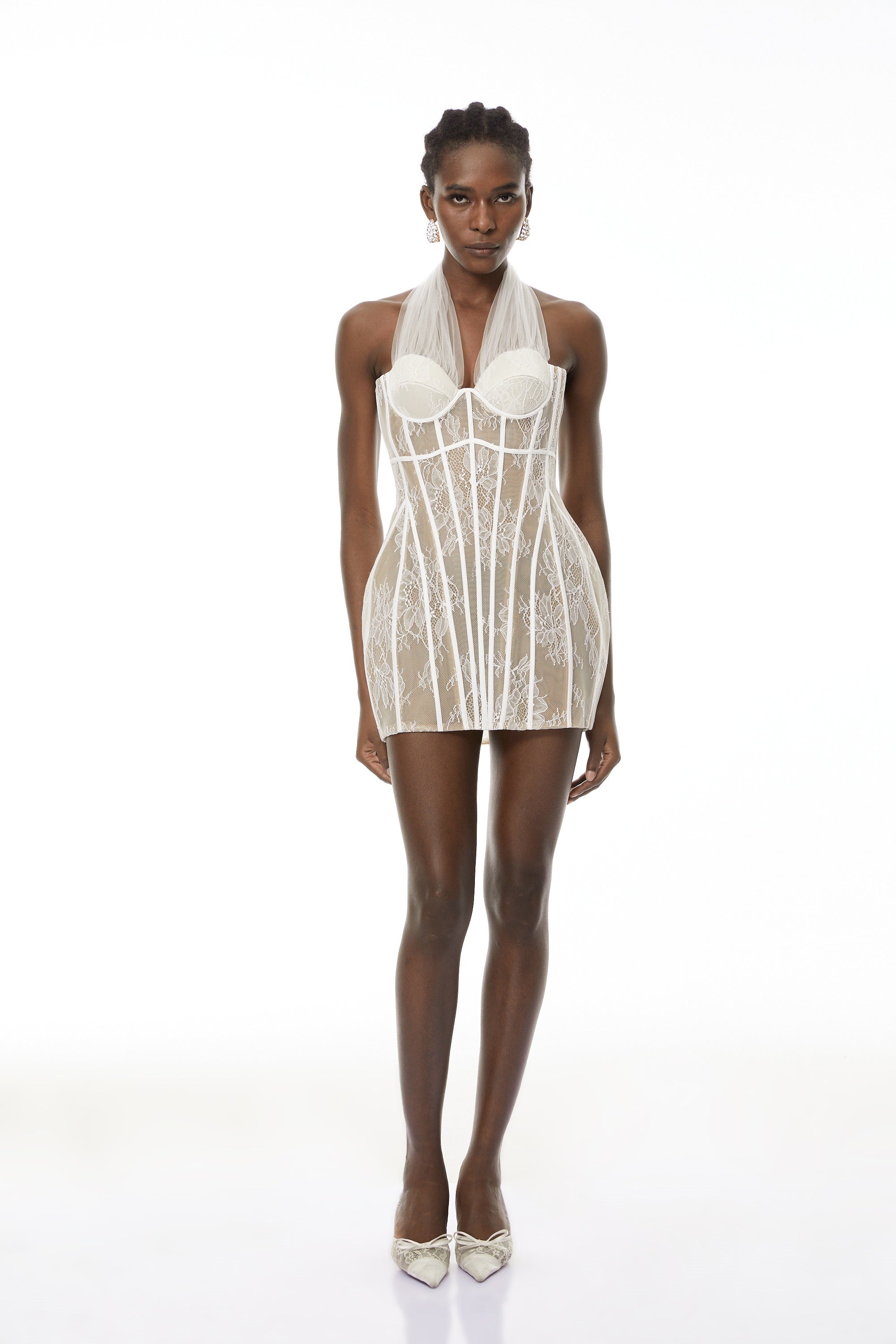 Mini-robe en dentelle à dos nu Thembeka, couleur blanche