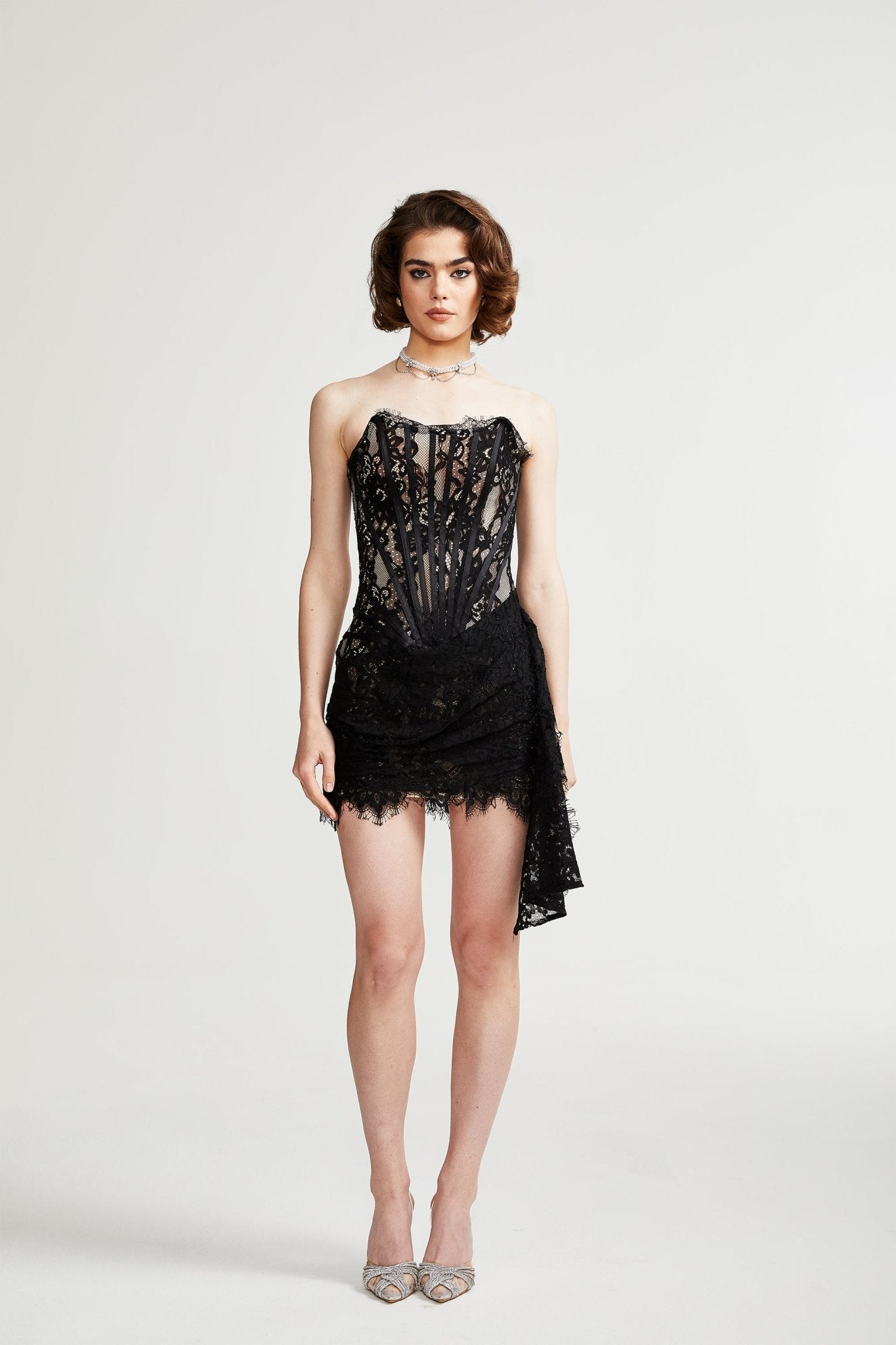Robe en dentelle Kylitha - Miss Rosier - Boutique en ligne pour femmes