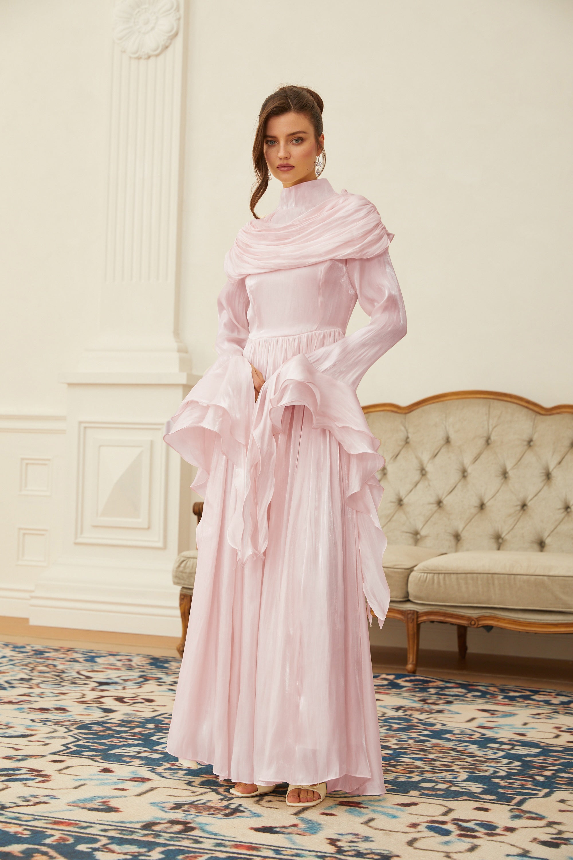 Robe longue plissée à volants Danuta rose
