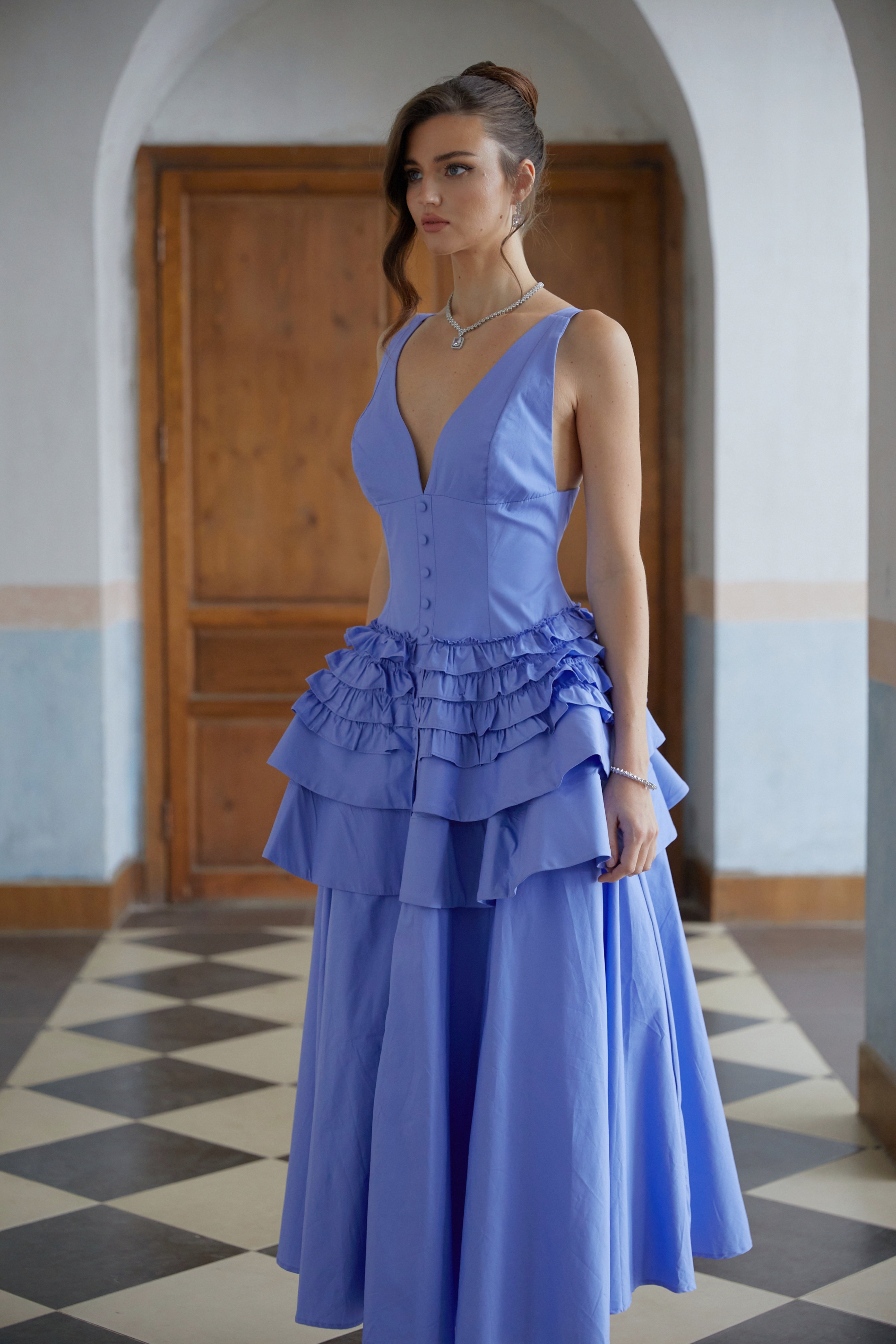 Robe midi à volants et à volants superposés Embla Blue