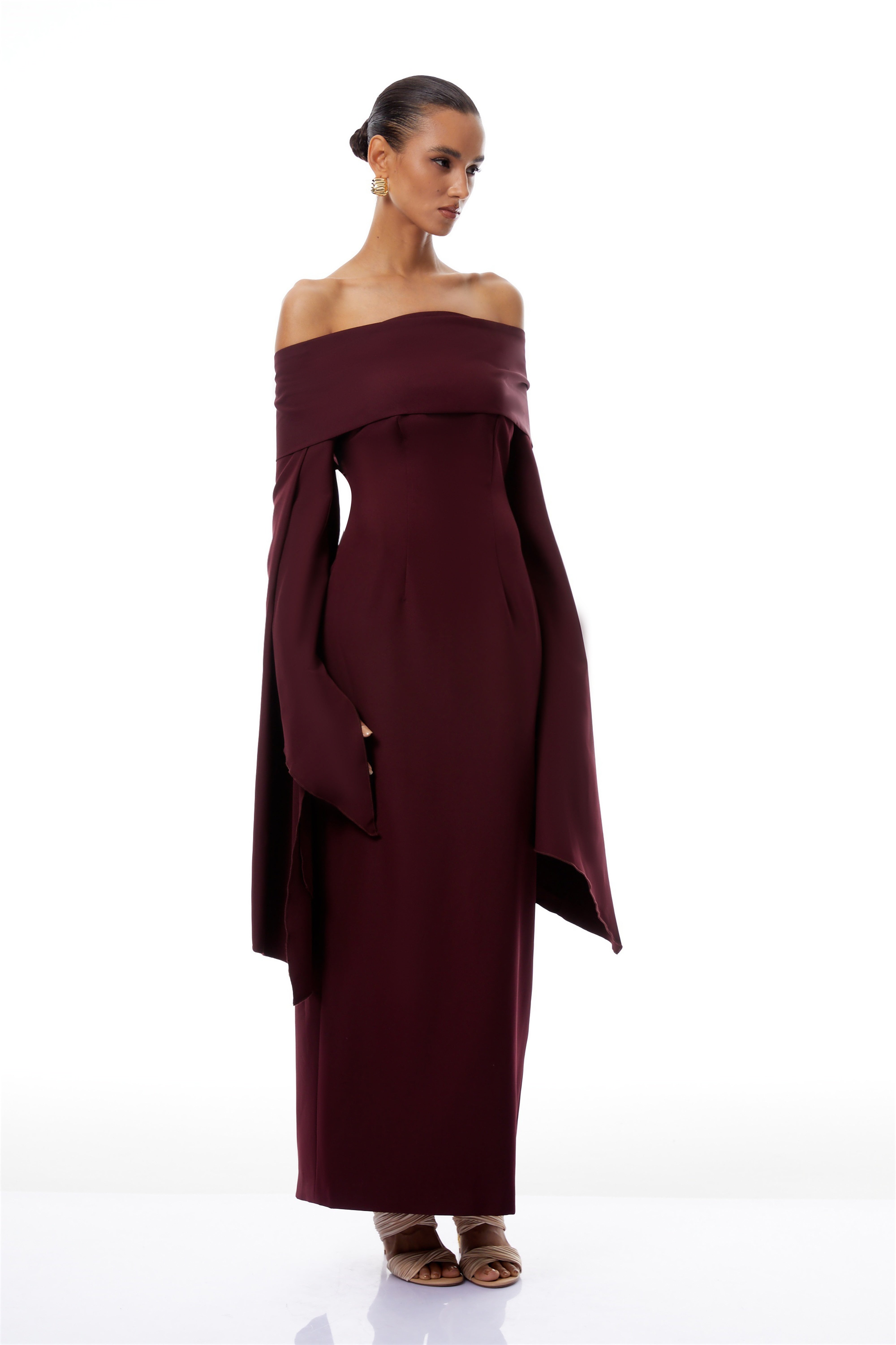Robe longue à épaules dénudées Dorotea Burgundy (Vente définitive)