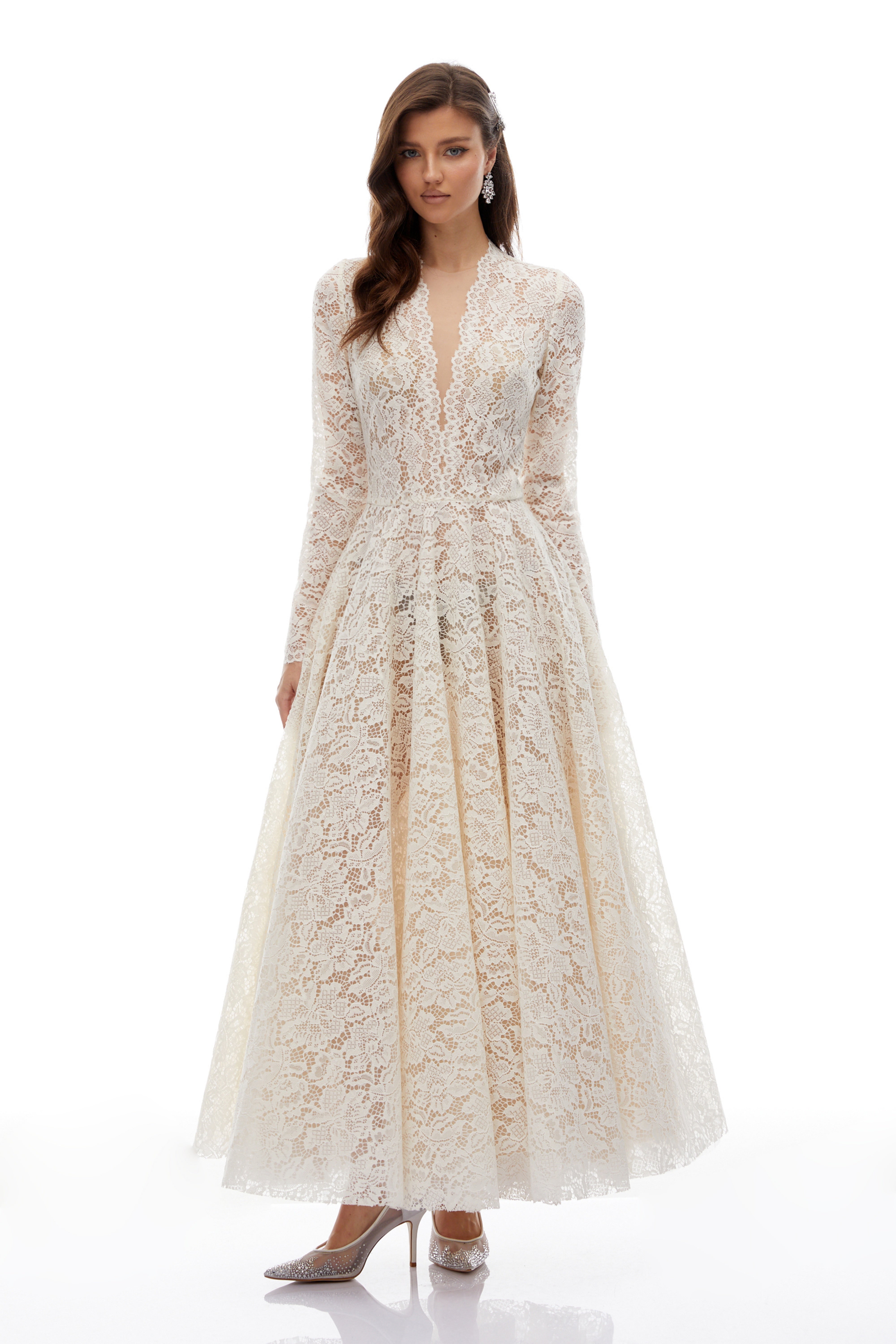 Robe longue en dentelle ivoire Oliana