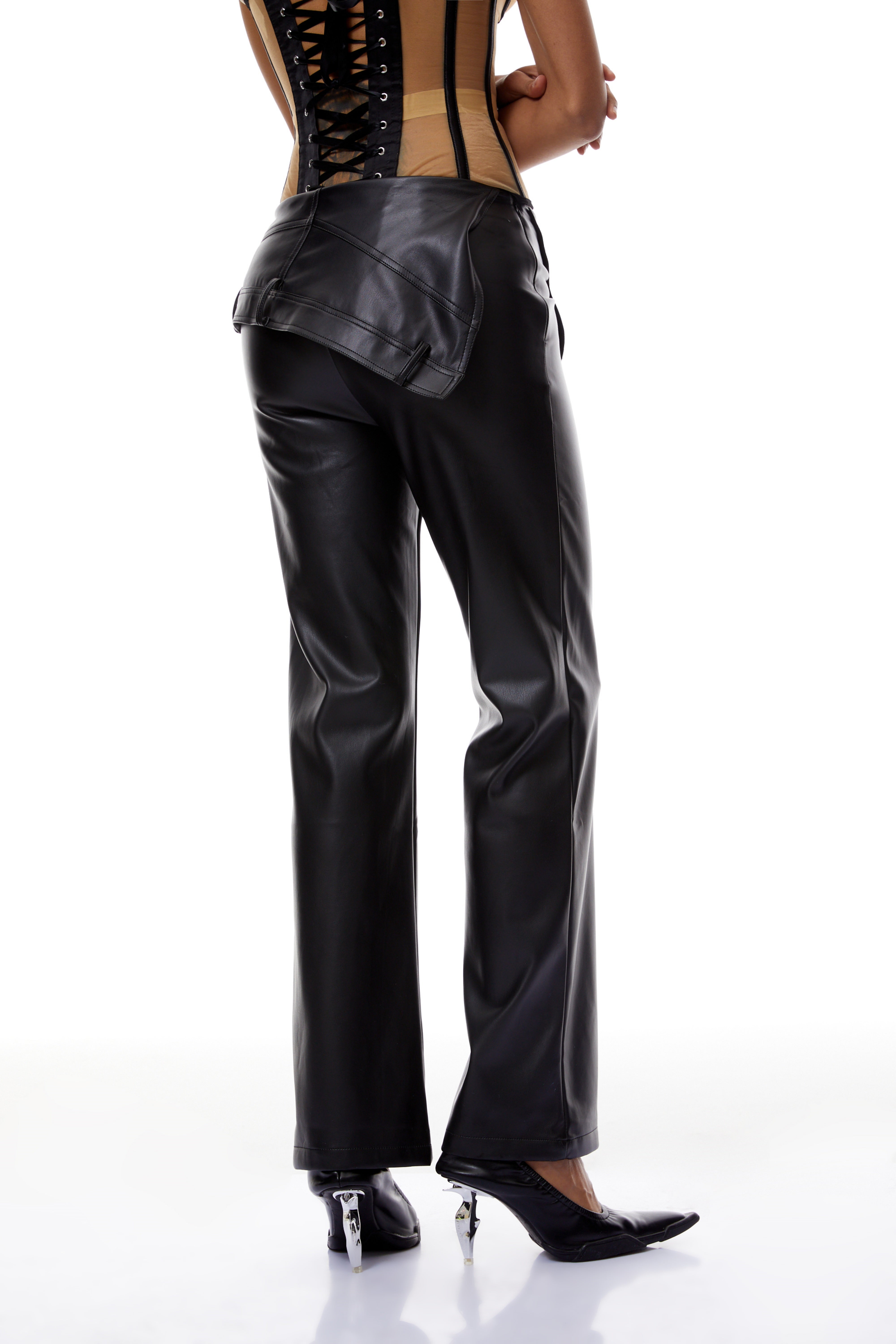 Pantalon en cuir Giada Black au design déstructuré (Vente définitive)