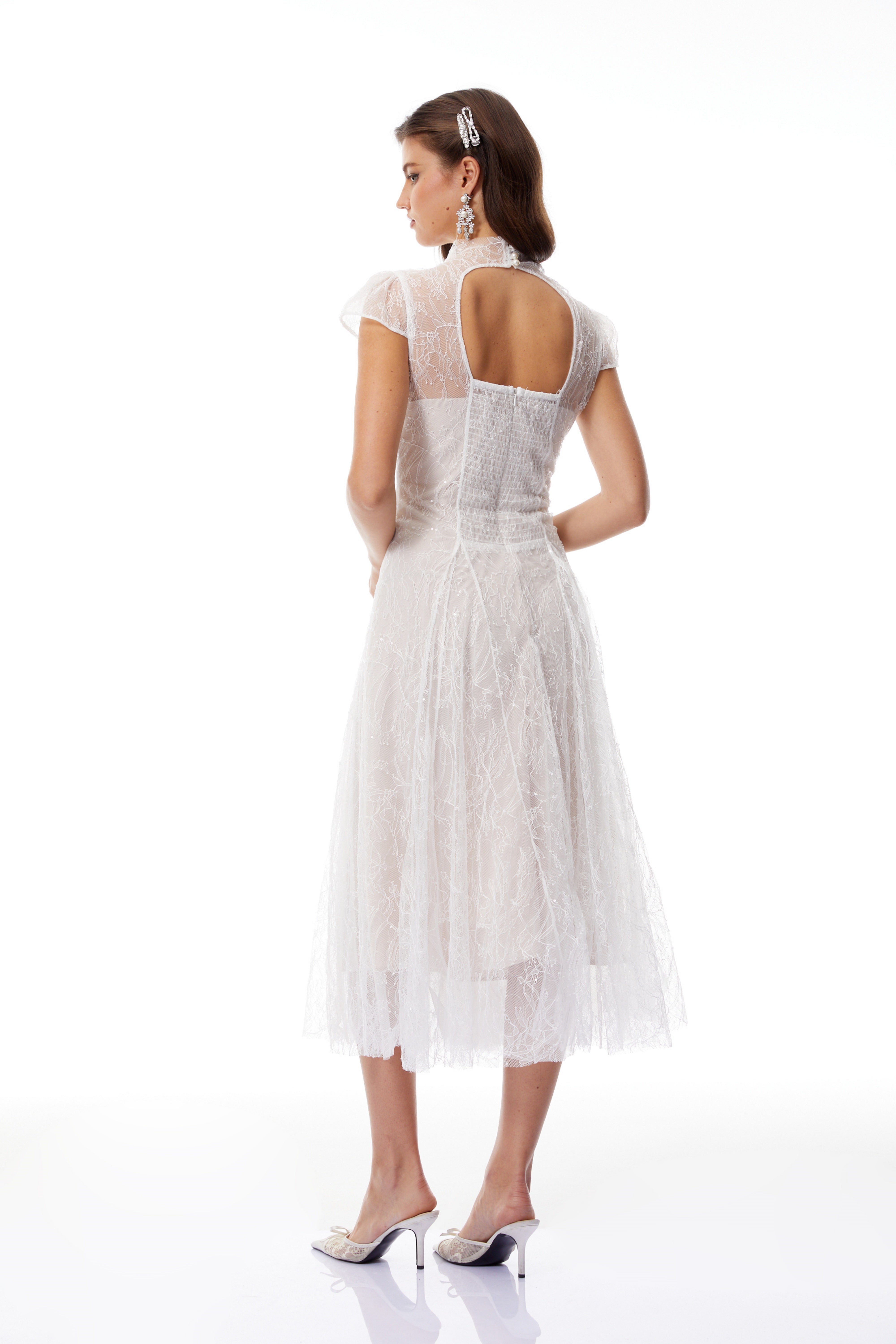 Robe longue Velia en tulle pailleté et dentelle blanche (vente définitive)