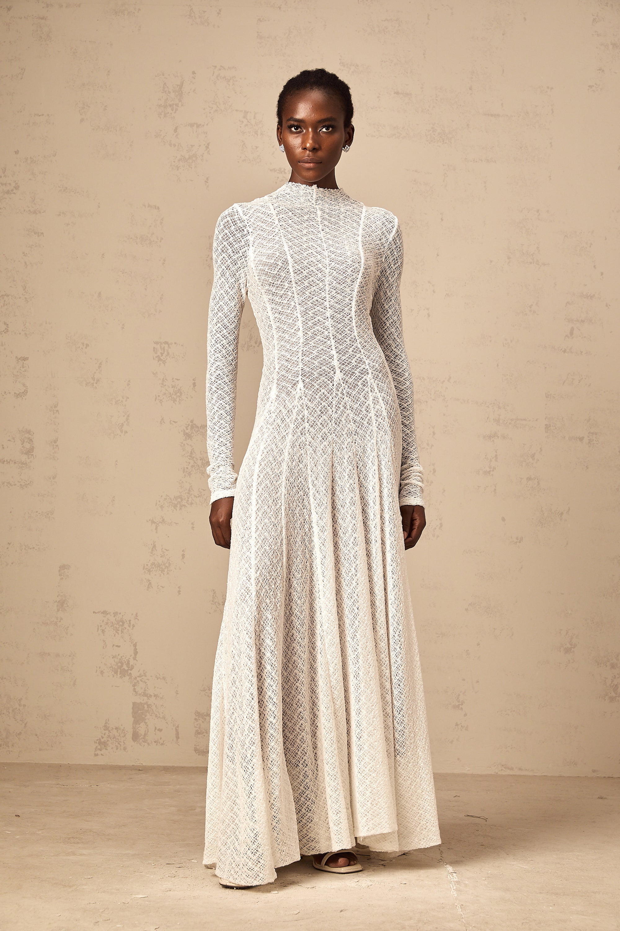 Athena wavy-pattern lace maxi dress in White (Final Sale-US Only)