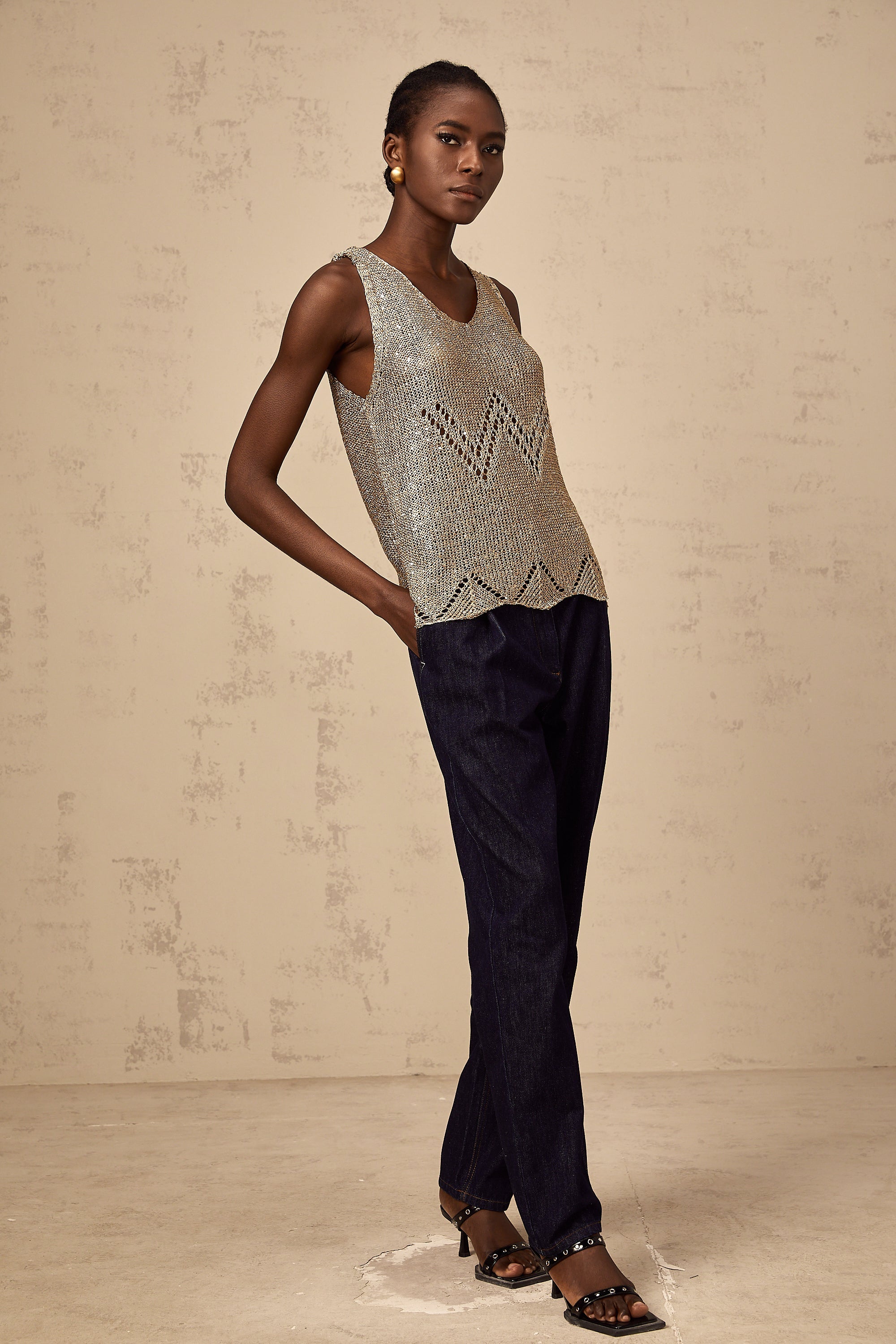 Débardeur en crochet à paillettes dorées Cyrine (Vente définitive - États-Unis uniquement)