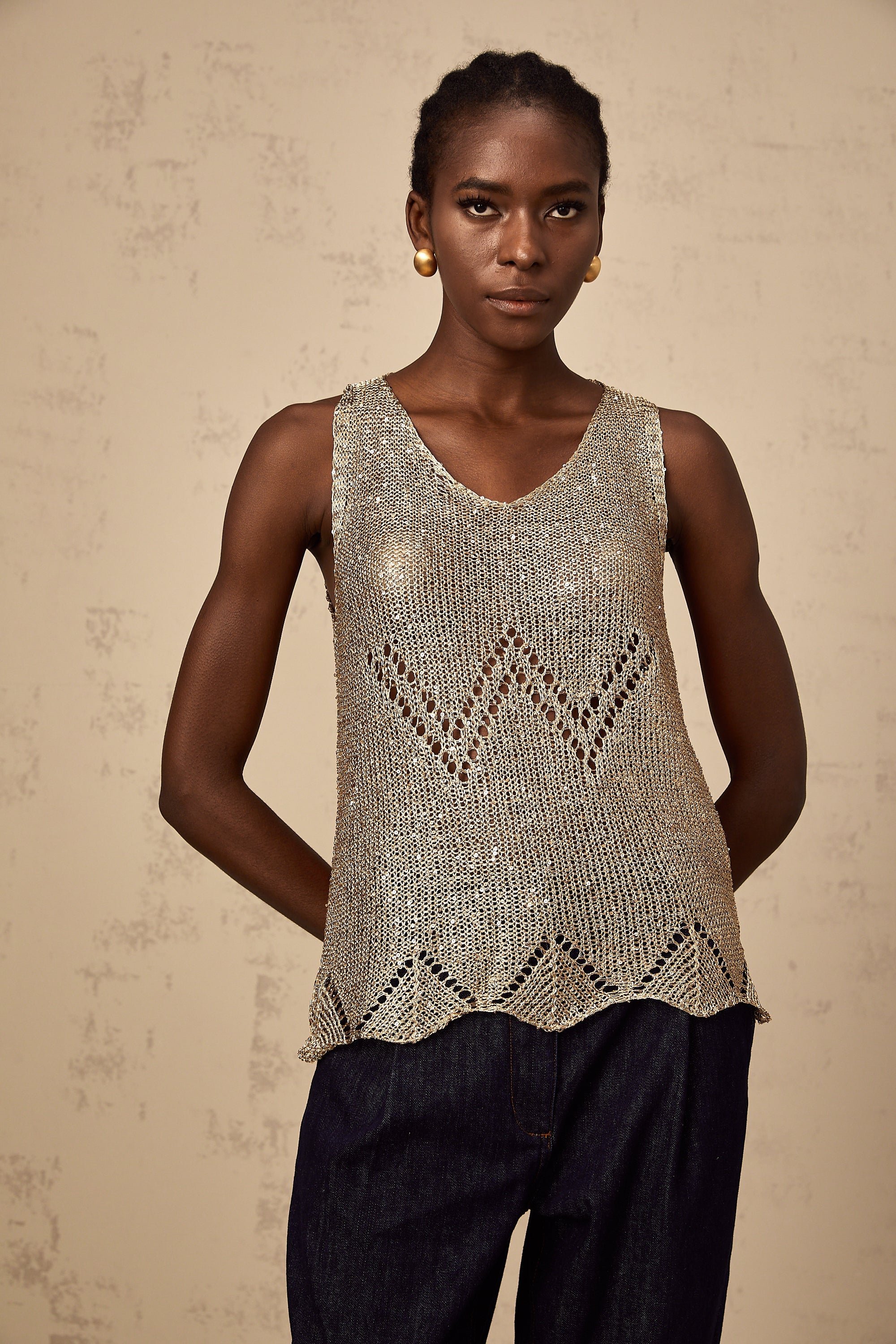 Débardeur en crochet à paillettes dorées Cyrine (Vente définitive - États-Unis uniquement)