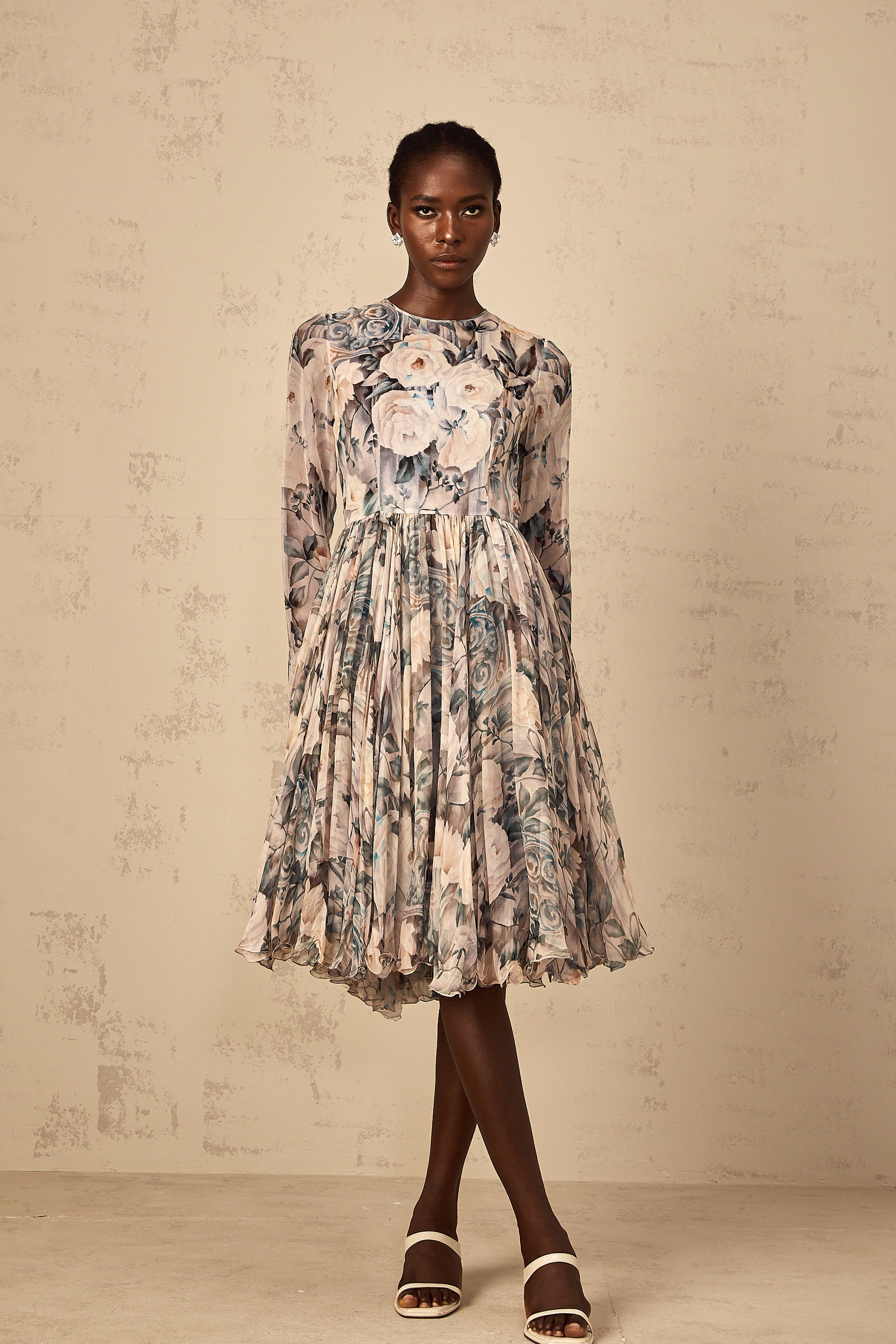 Mélanie Floral Print Pleated Chiffon Midi Dress (Final Sale)