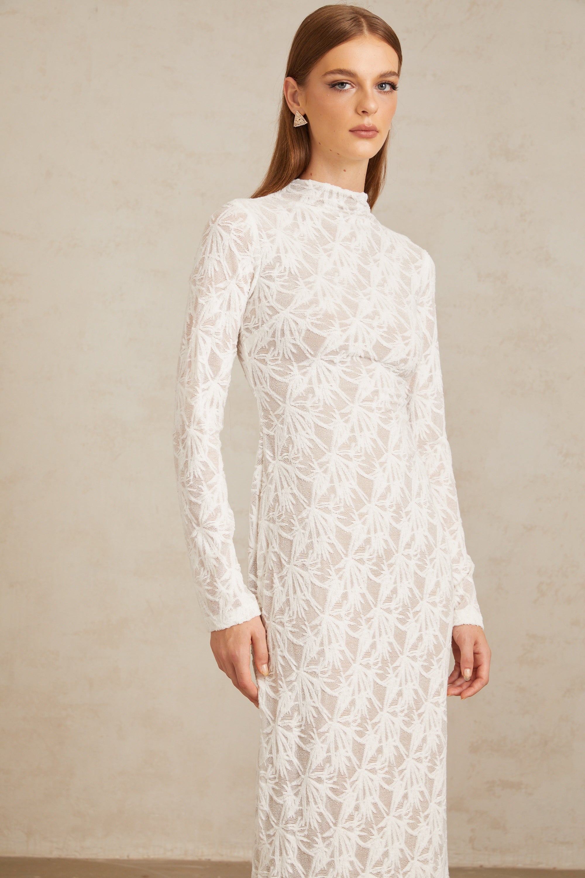 فستان طويل من الصوف