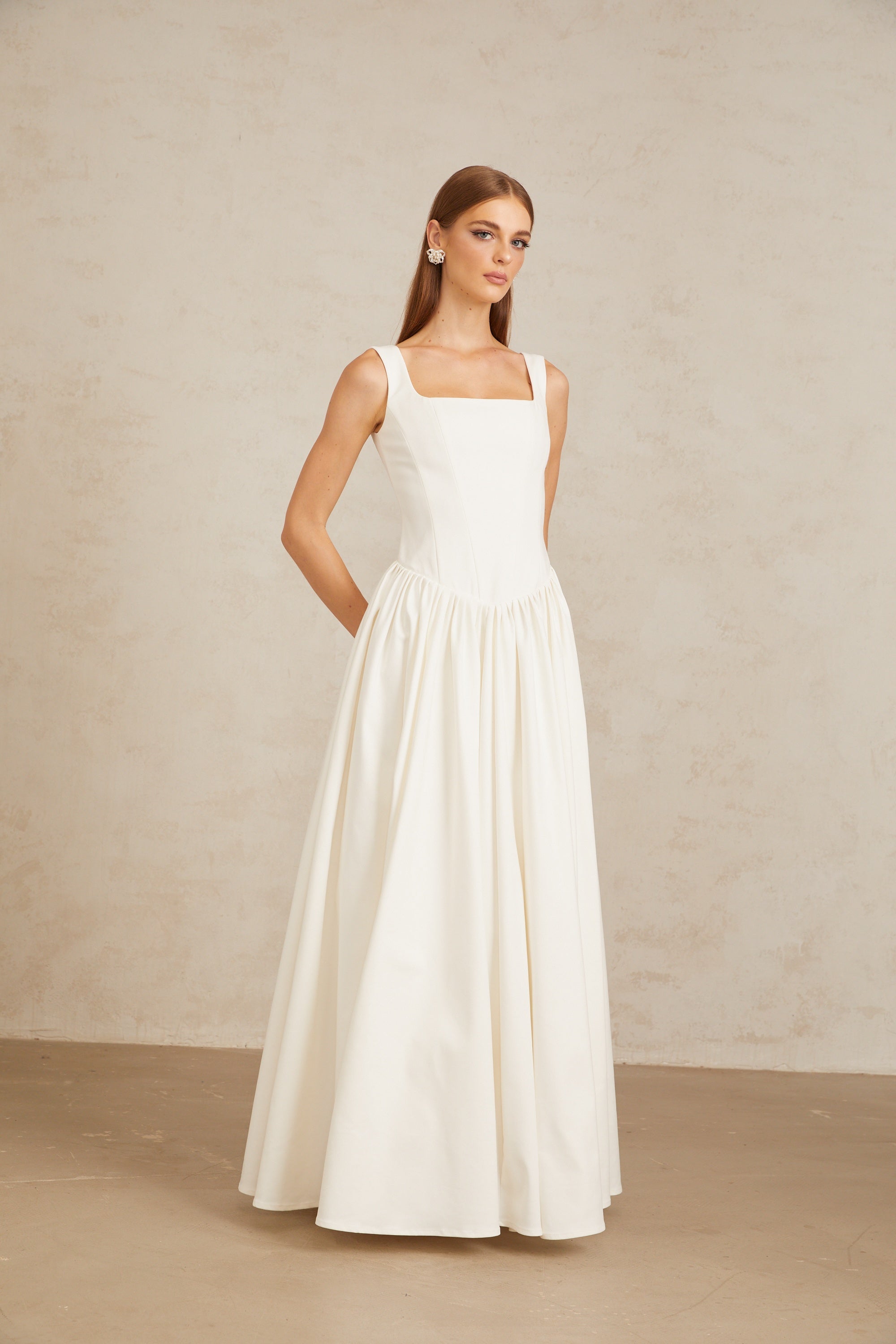 Robe longue plissée style corset Sadie White (Vente définitive)
