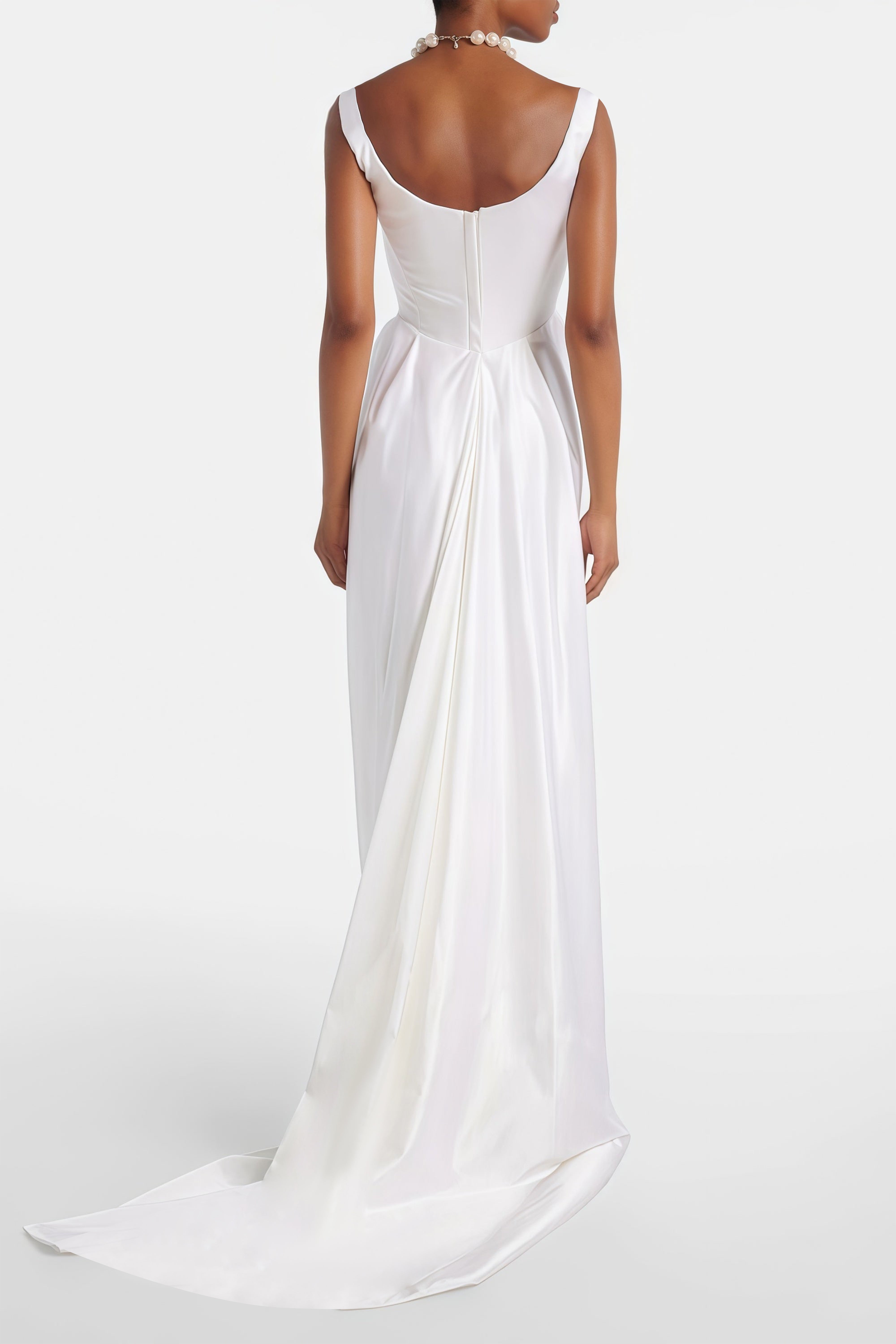 Robe longue à encolure carrée en satin blanc Fiona