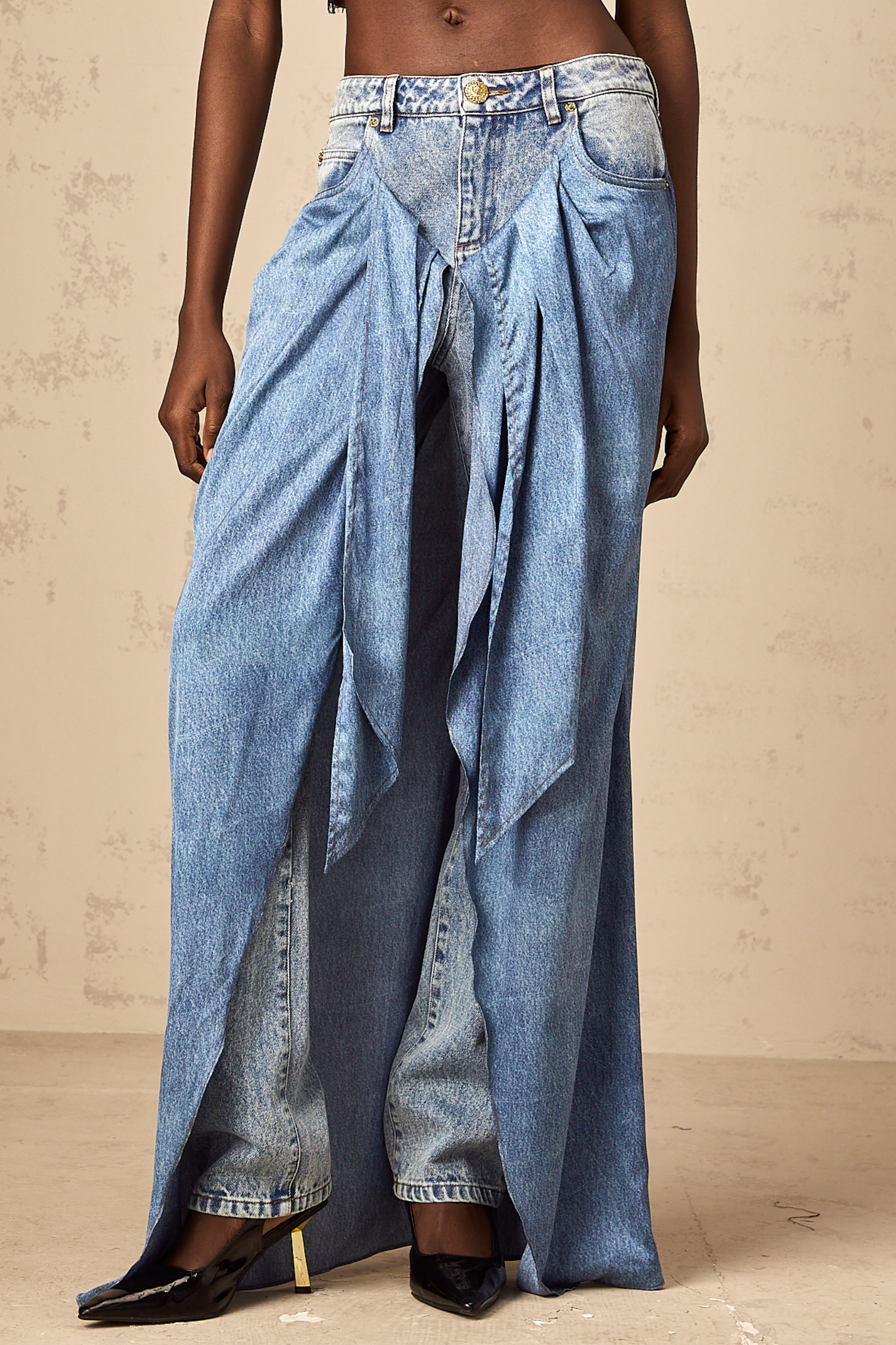 Jean en denim à superpositions Ysabella bleu (Vente définitive - États-Unis uniquement)