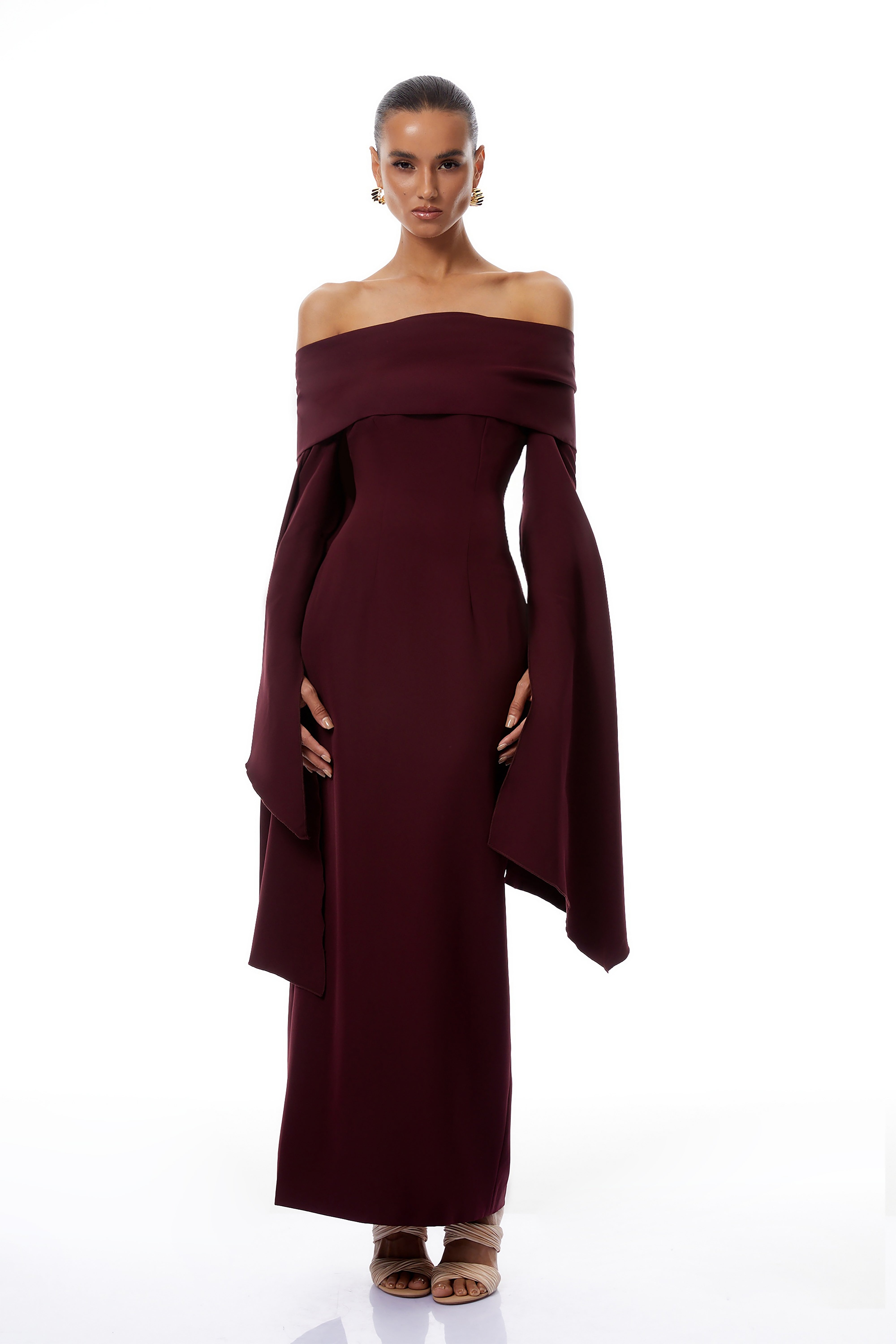 Robe longue à épaules dénudées Dorotea Burgundy (Vente définitive)
