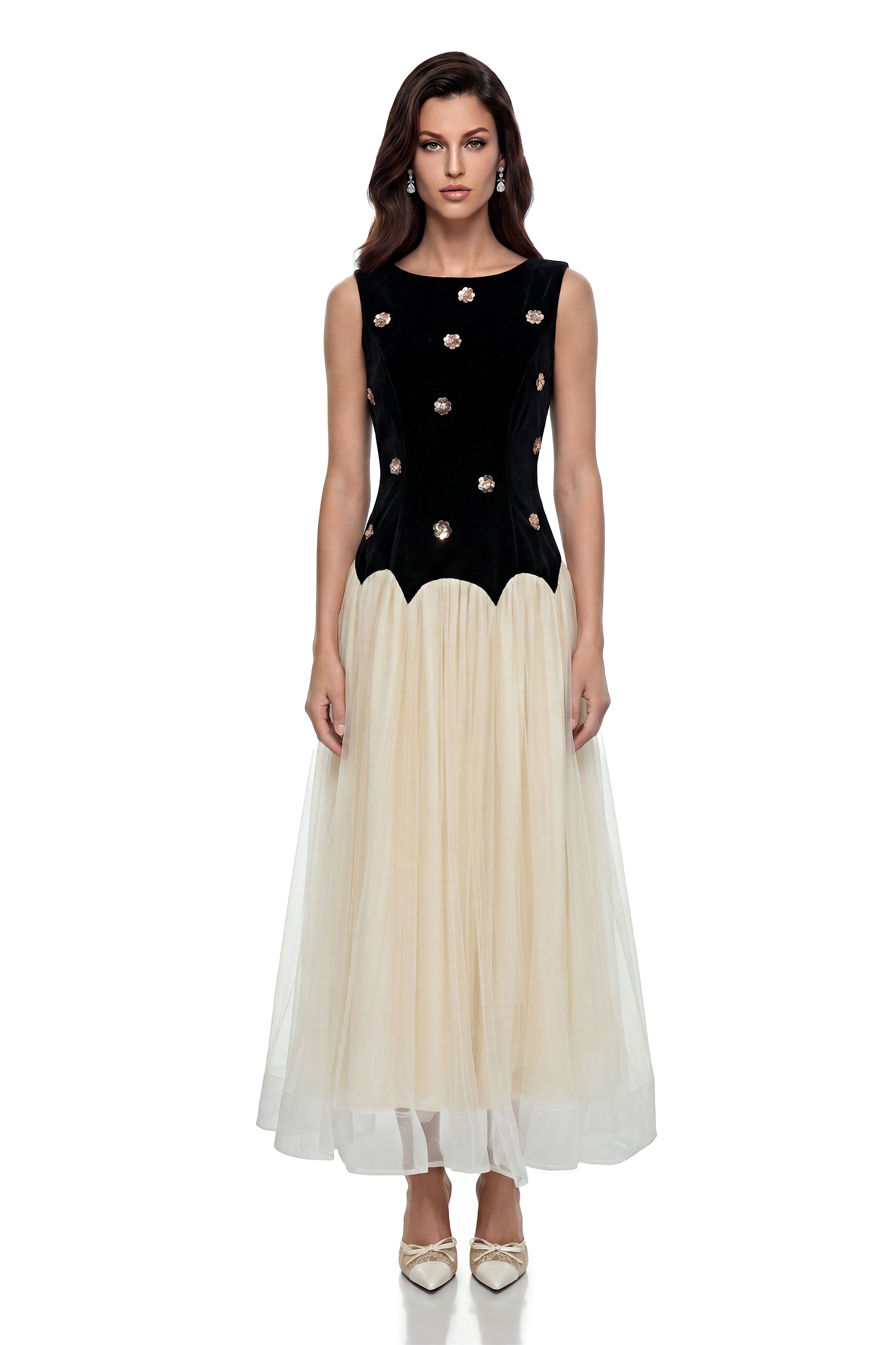 Anuket Black Color Block Embellishment Maxi Dress
